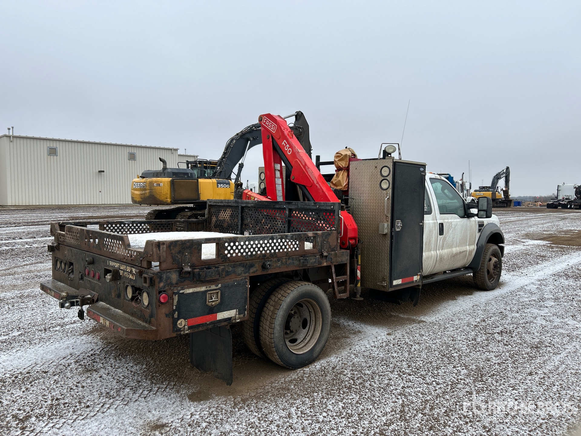 General Appearance with Bild, Ecke hinten rechts