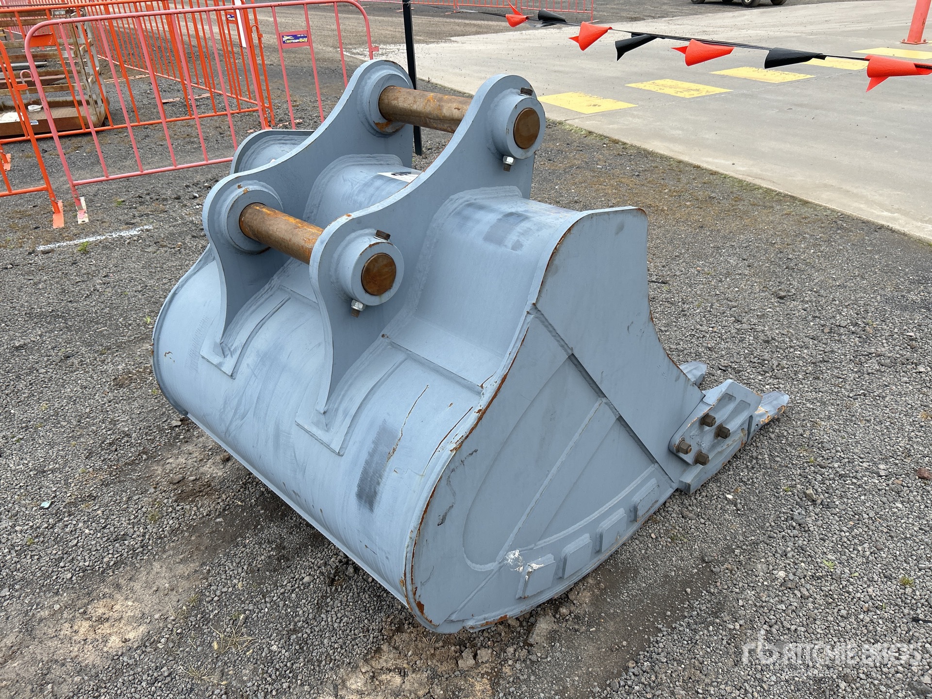 General Appearance with Image, coin arrière droit