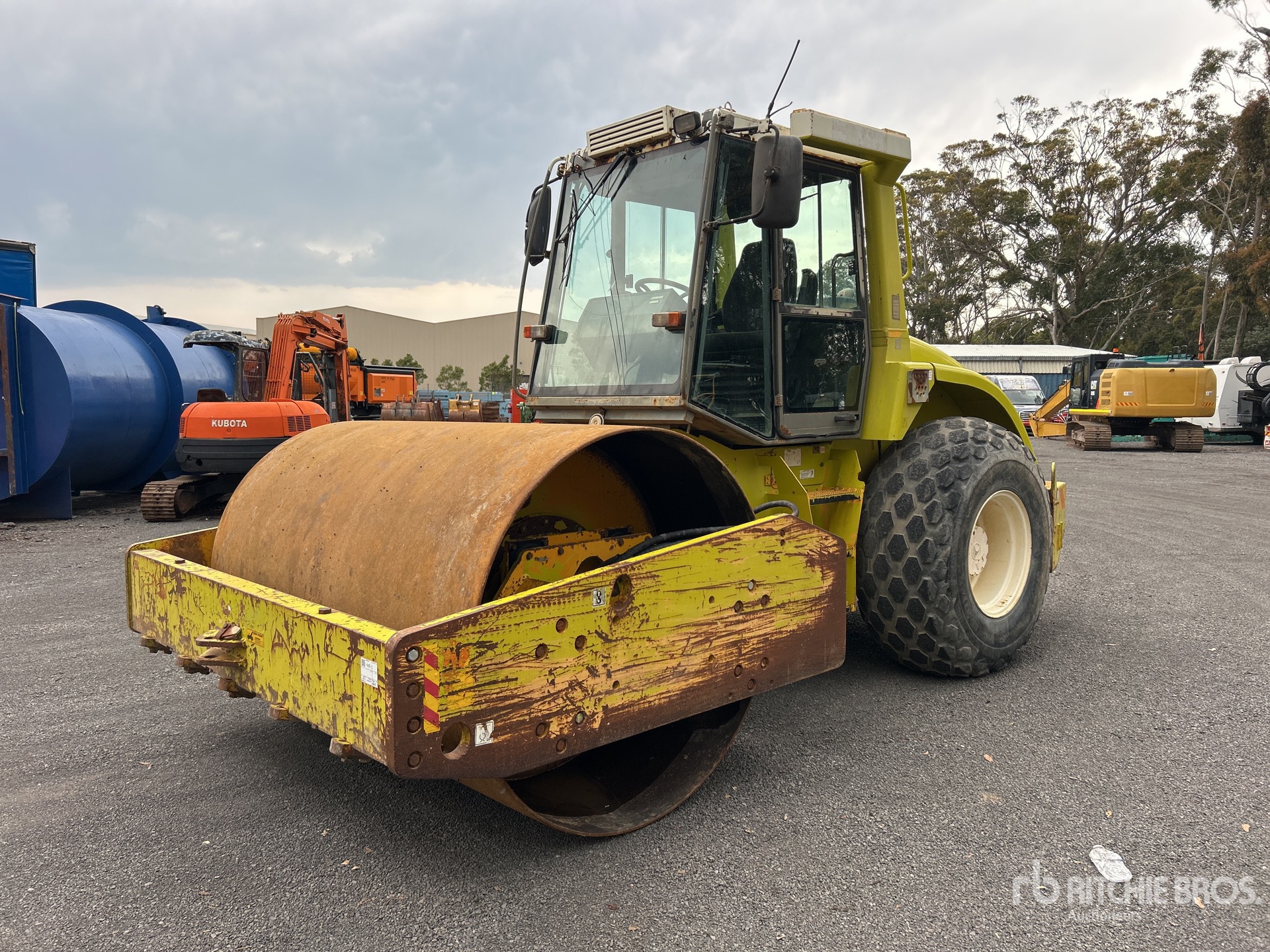 General Appearance with Zdjęcie, lewy górny róg