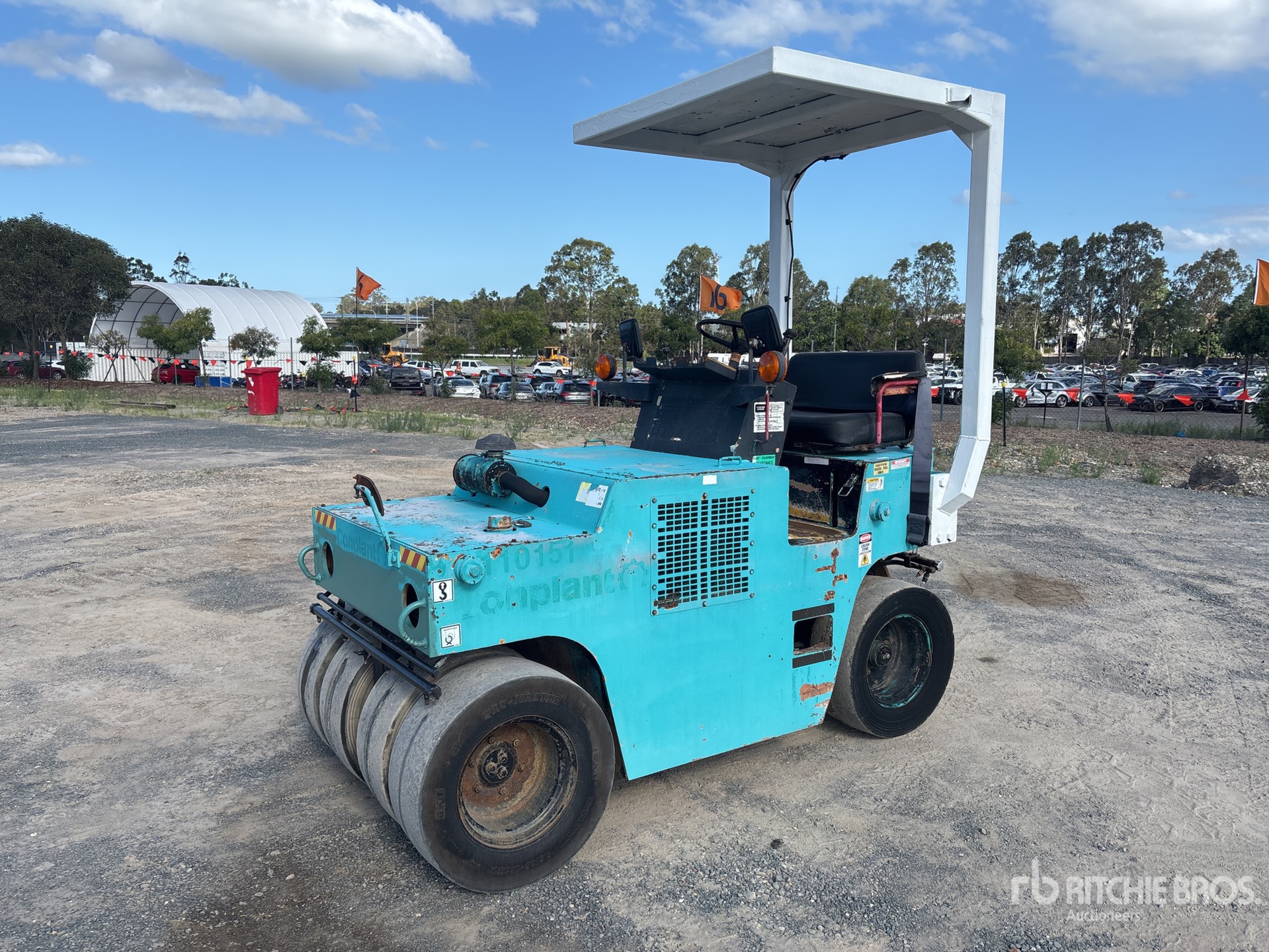 General Appearance with Imagen: esquina delantera izquierda