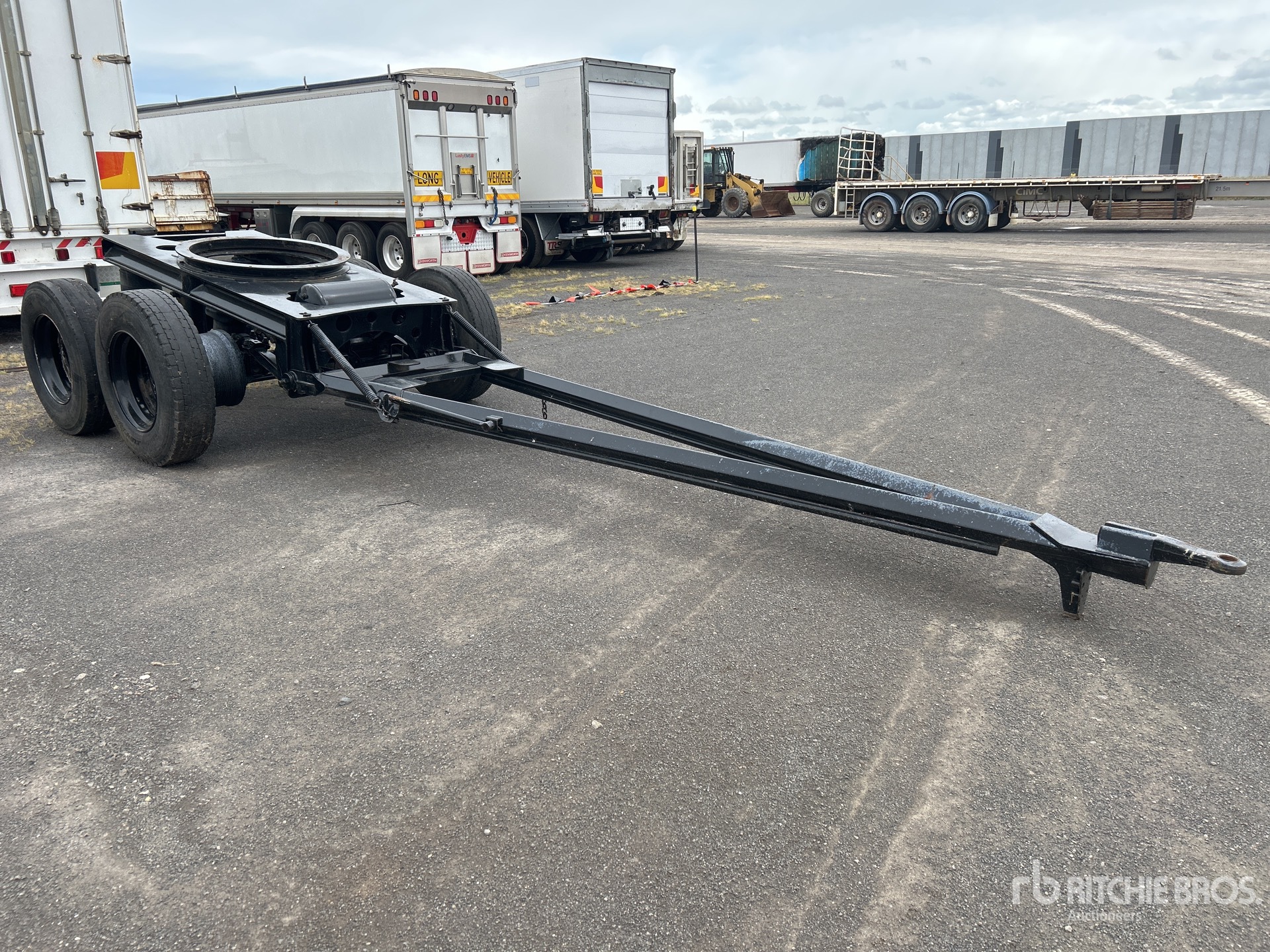 General Appearance with Picture, Left Front Corner