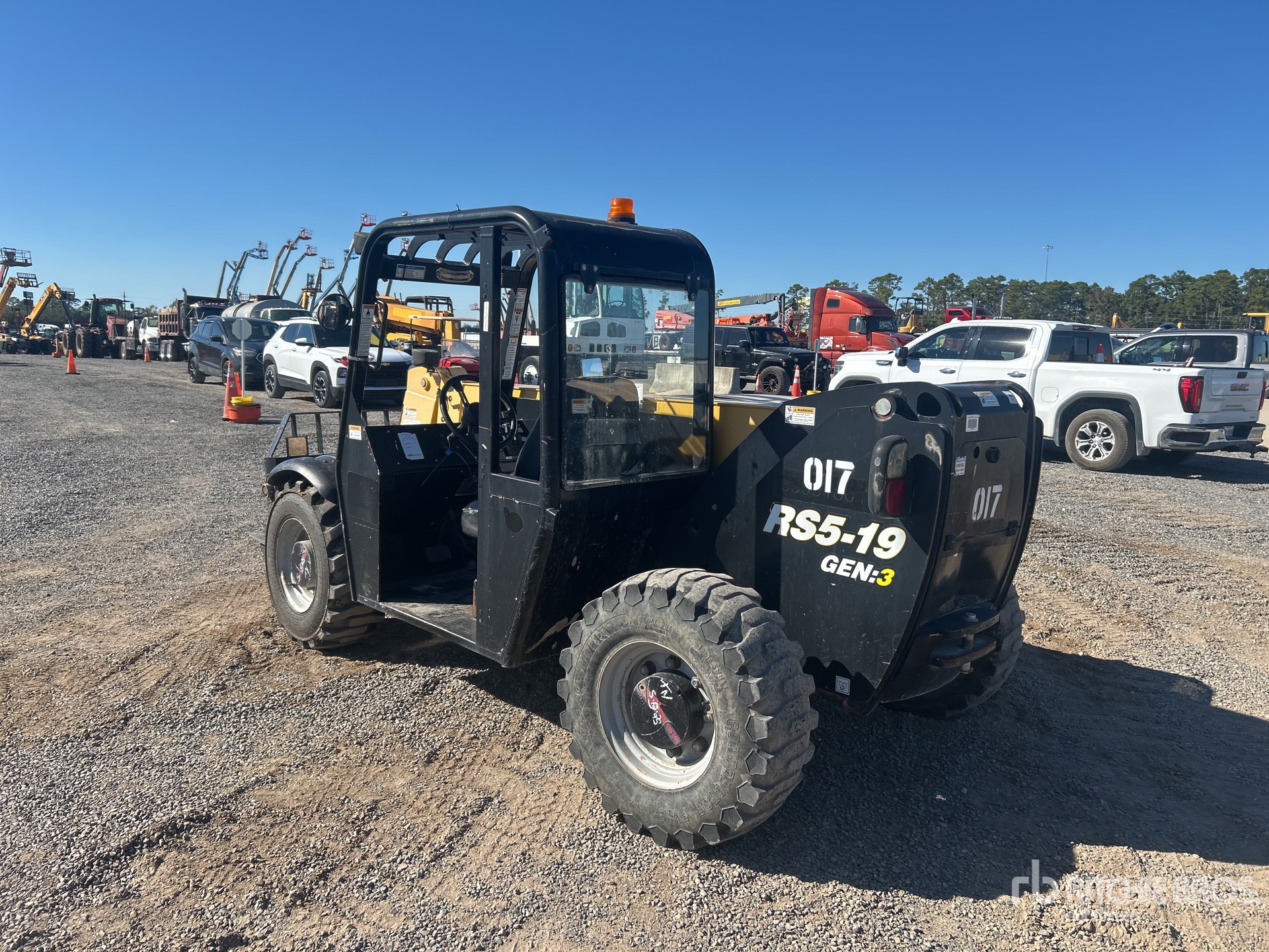 General Appearance with Picture, Left Rear Corner