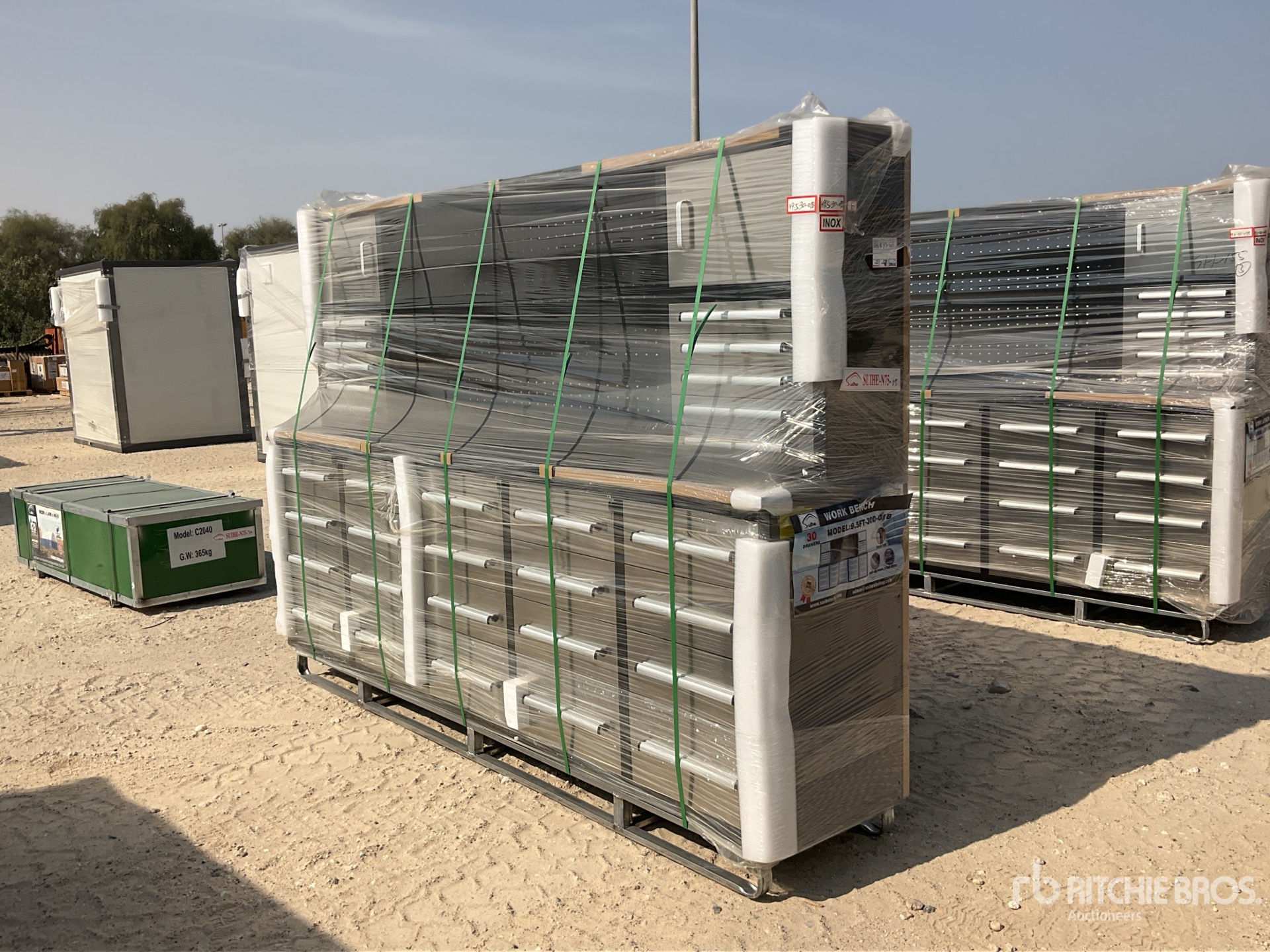 General Appearance with Picture, Right Front Corner