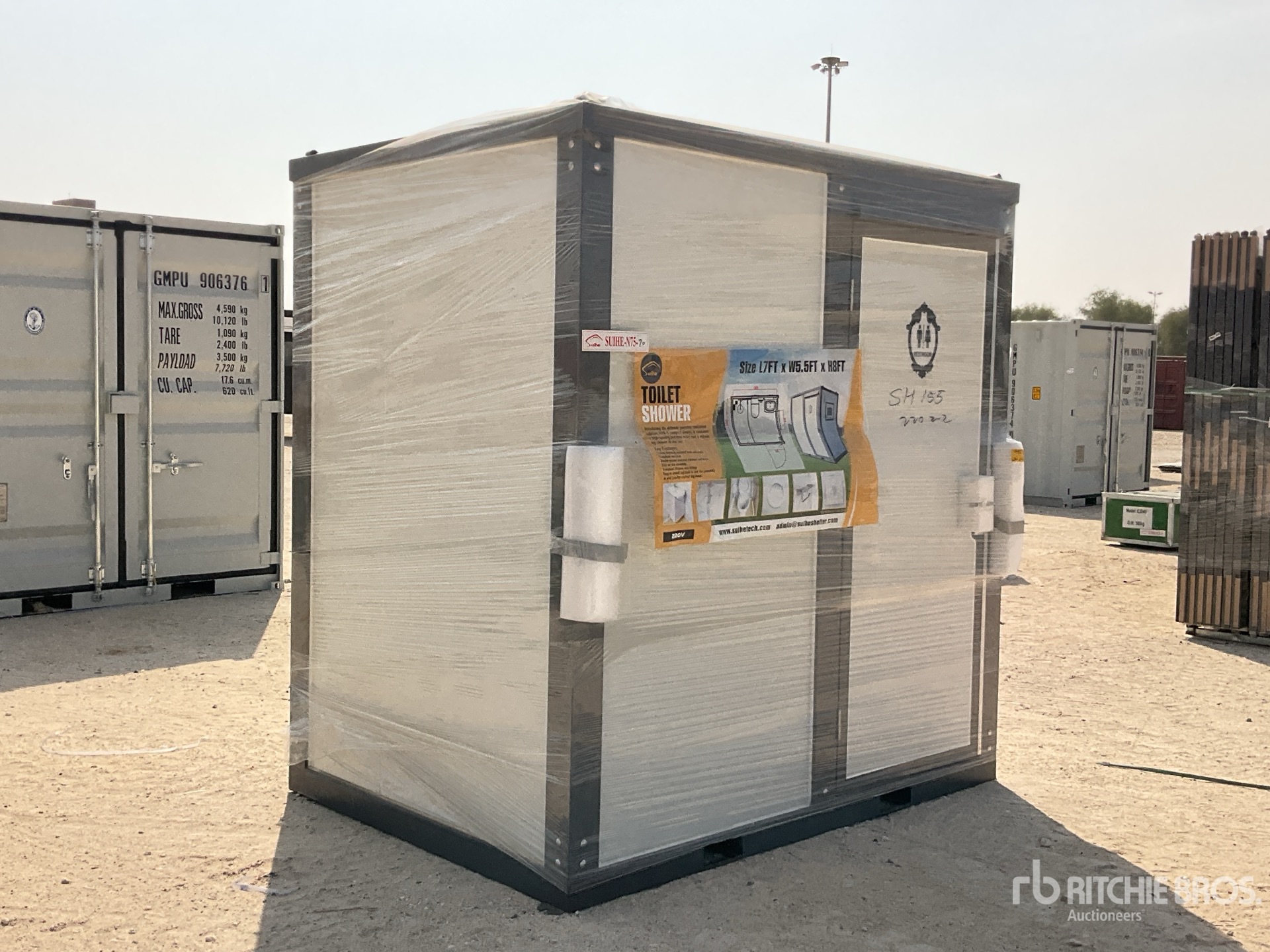 General Appearance with Picture, Right Front Corner