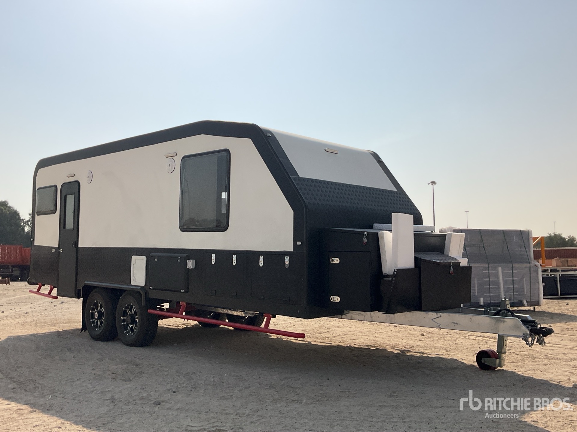 General Appearance with Picture, Right Front Corner