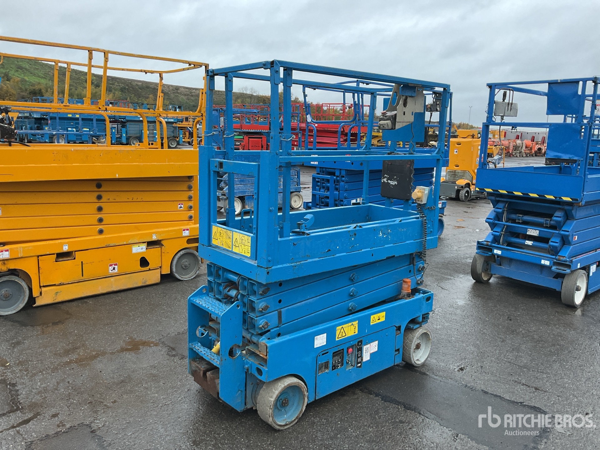 General Appearance with Imagen: esquina trasera derecha