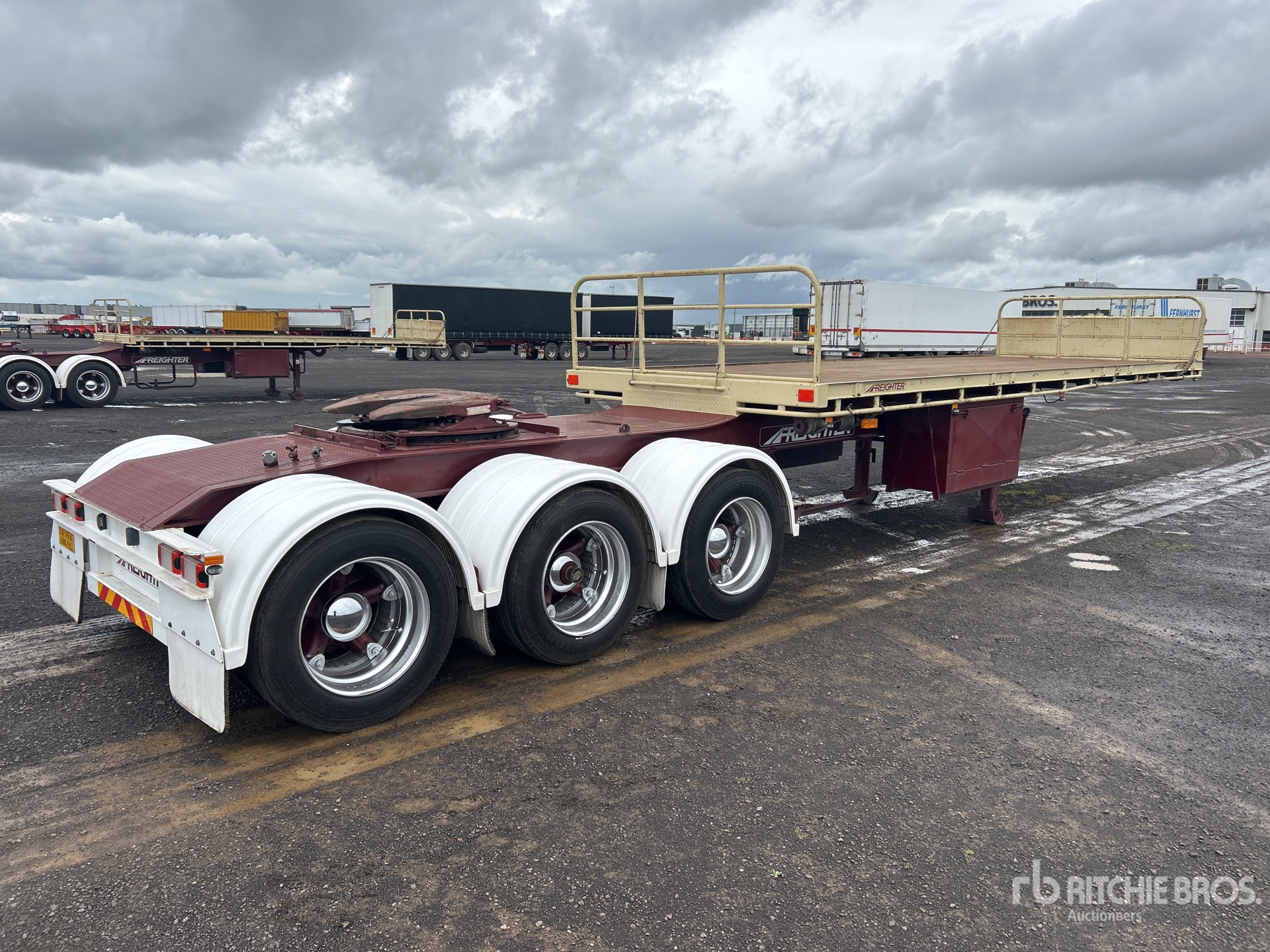 General Appearance with Picture, Left Rear Corner