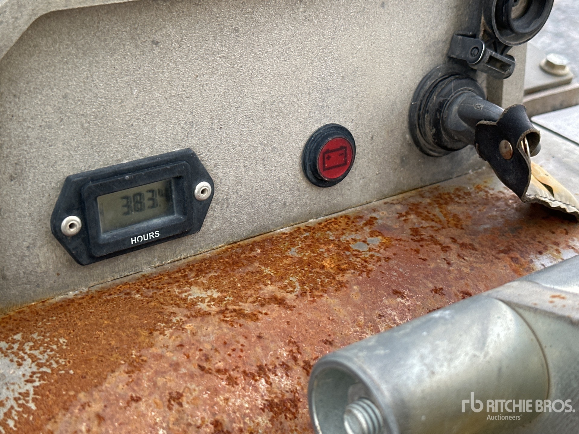 General Appearance with Hour Meter / Odometer