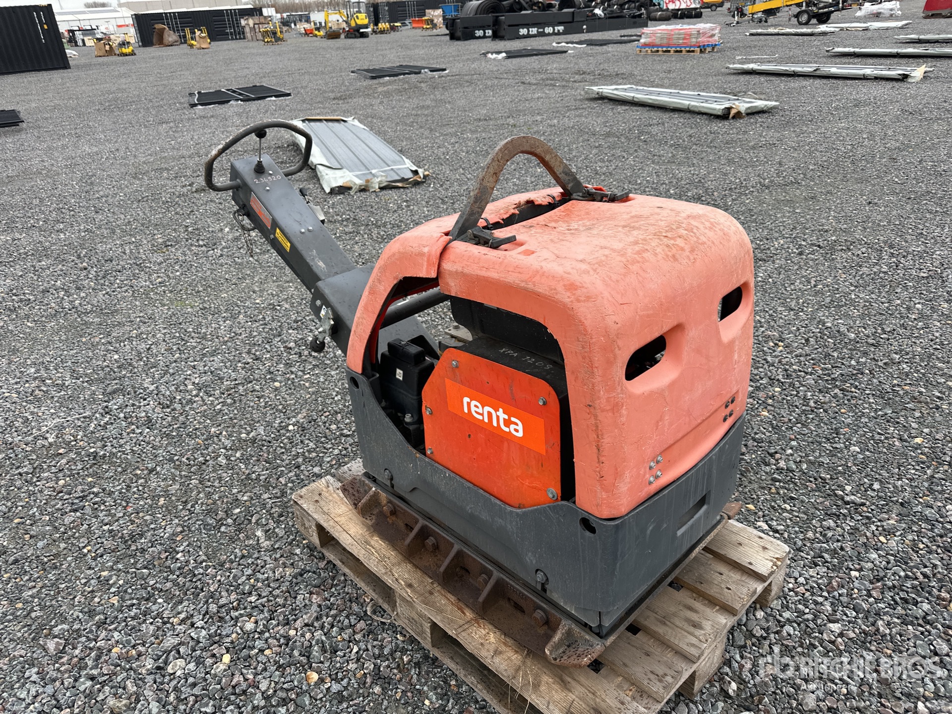 General Appearance with Picture, Right Front Corner