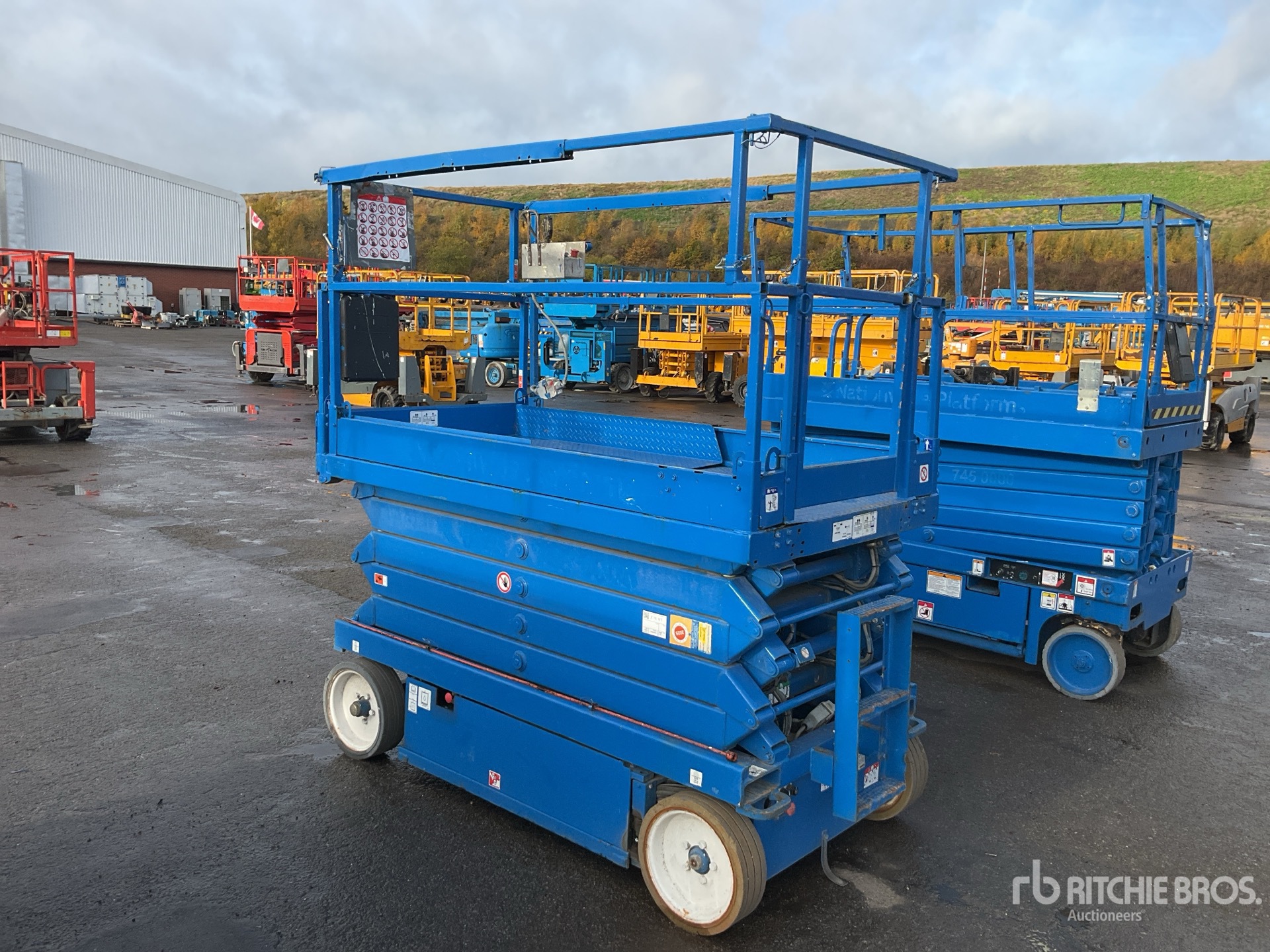 General Appearance with Imagen: esquina trasera izquierda