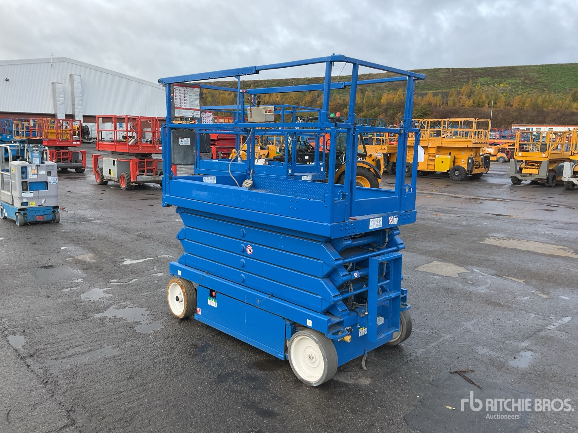 General Appearance with Imagen: esquina trasera izquierda