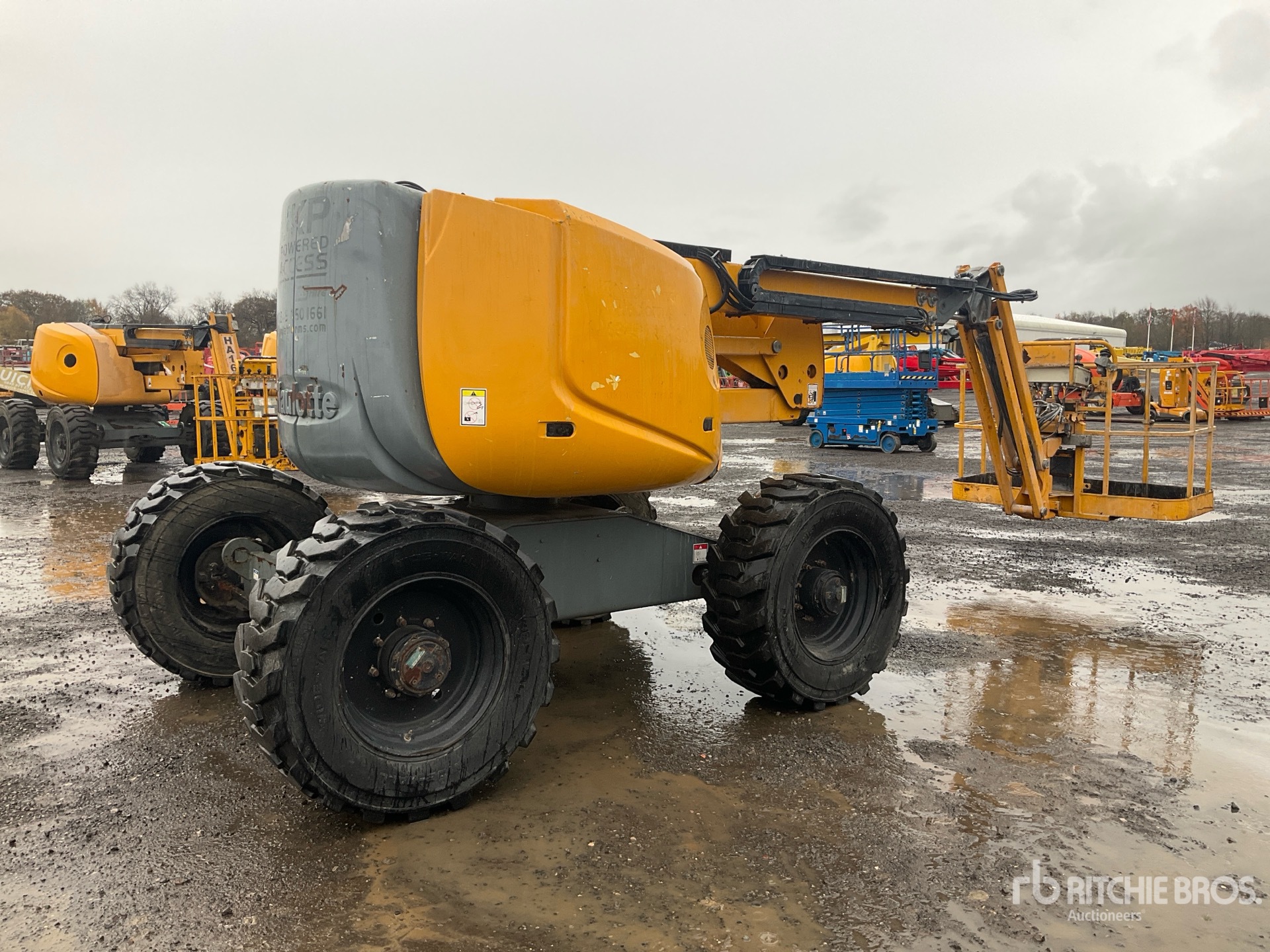 General Appearance with Imagen: esquina trasera derecha