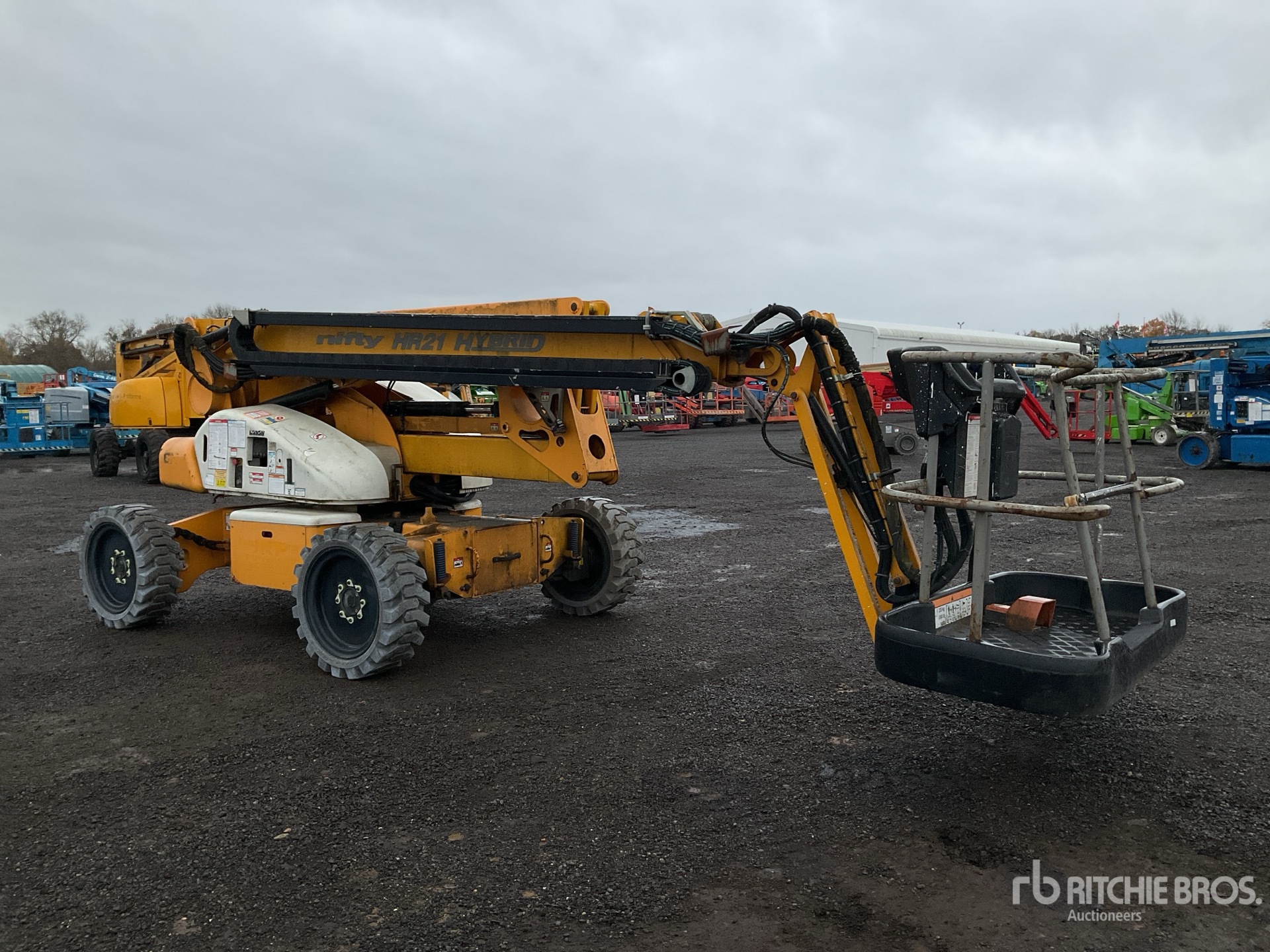 General Appearance with Imagen: esquina delantera derecha