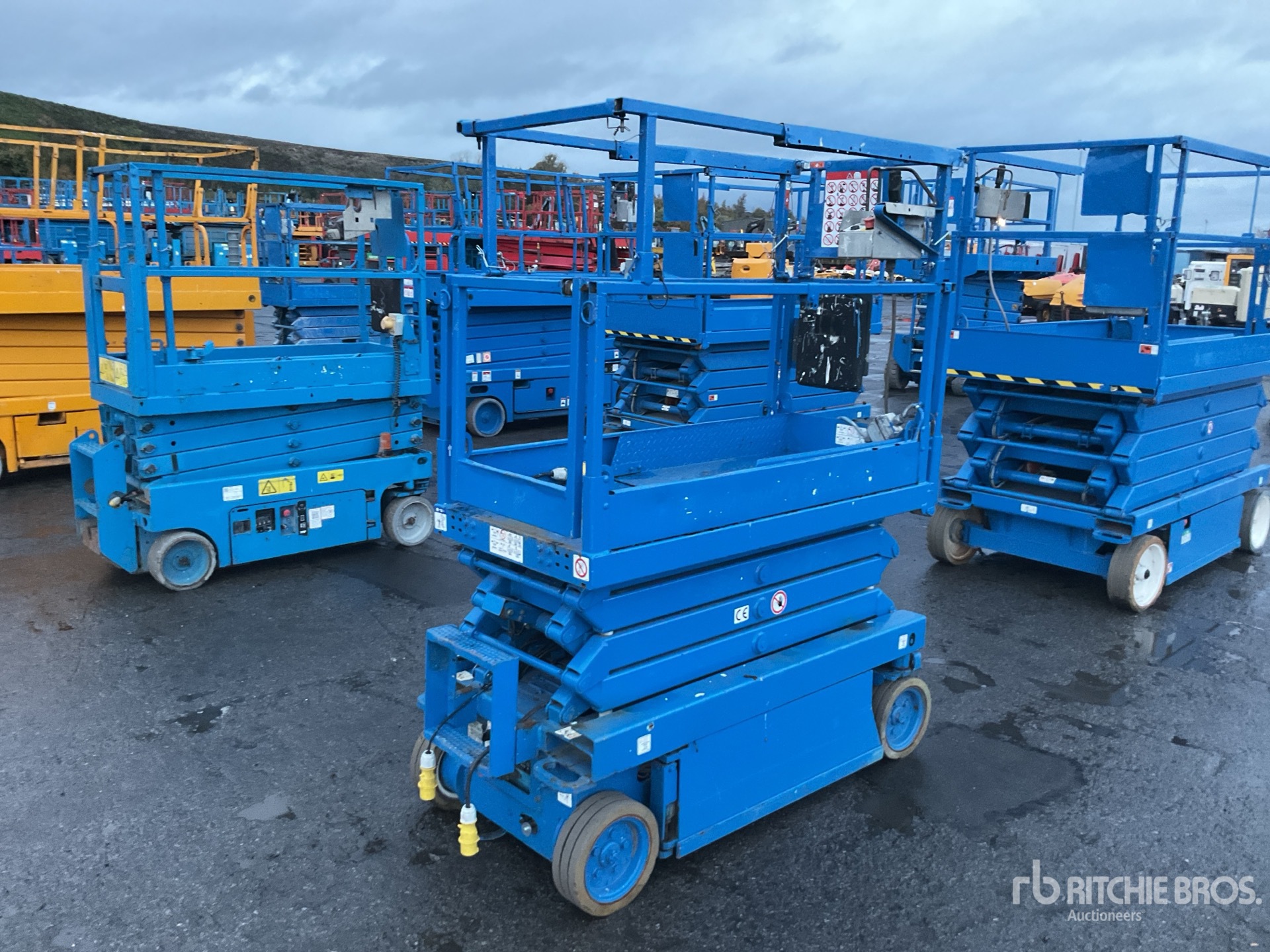 General Appearance with Imagen: esquina trasera derecha