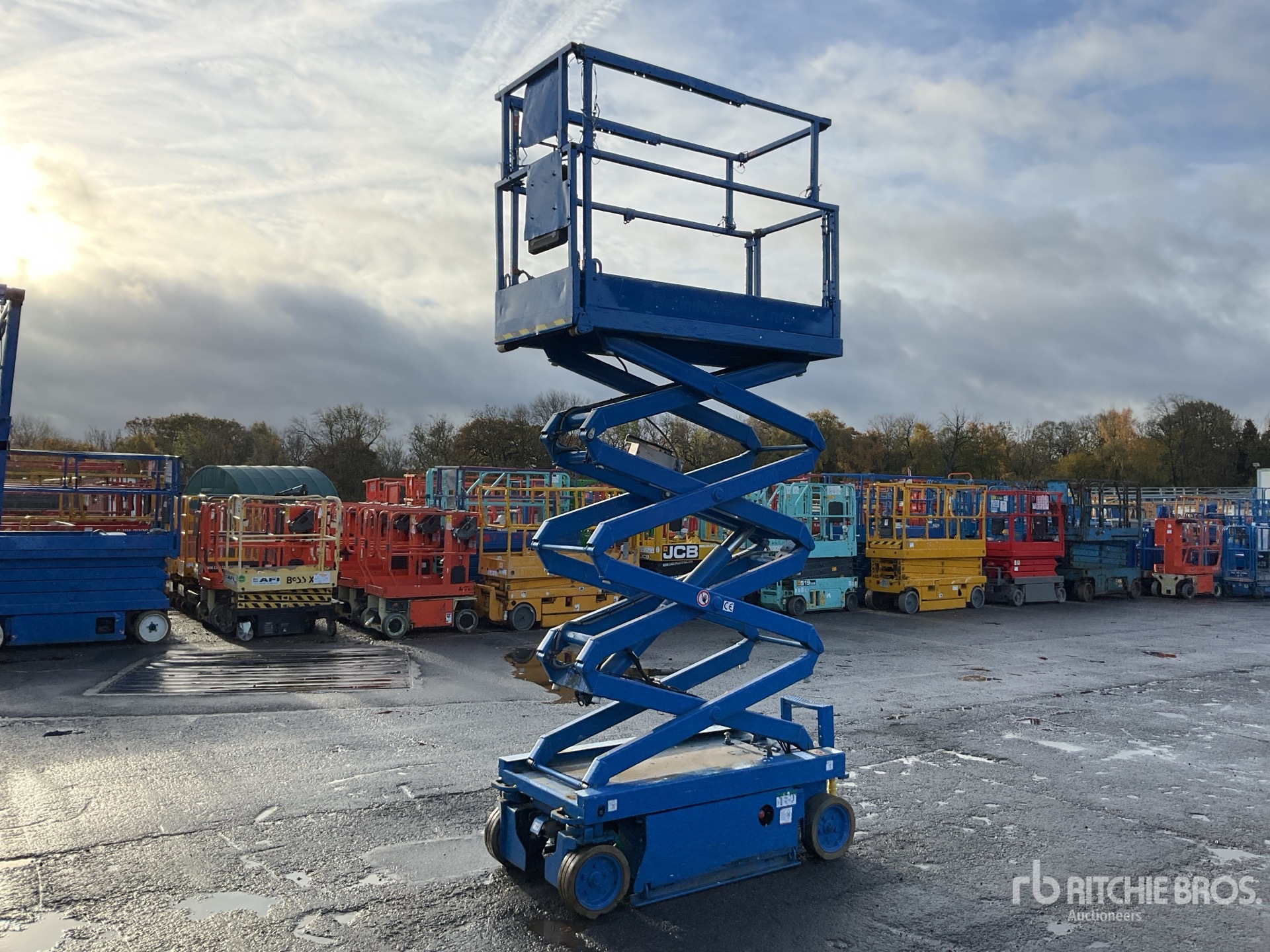 General Appearance with Featured Photo