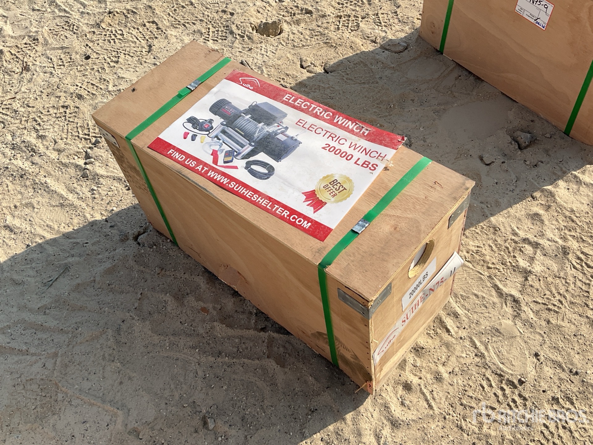 General Appearance with Picture, Left Front Corner