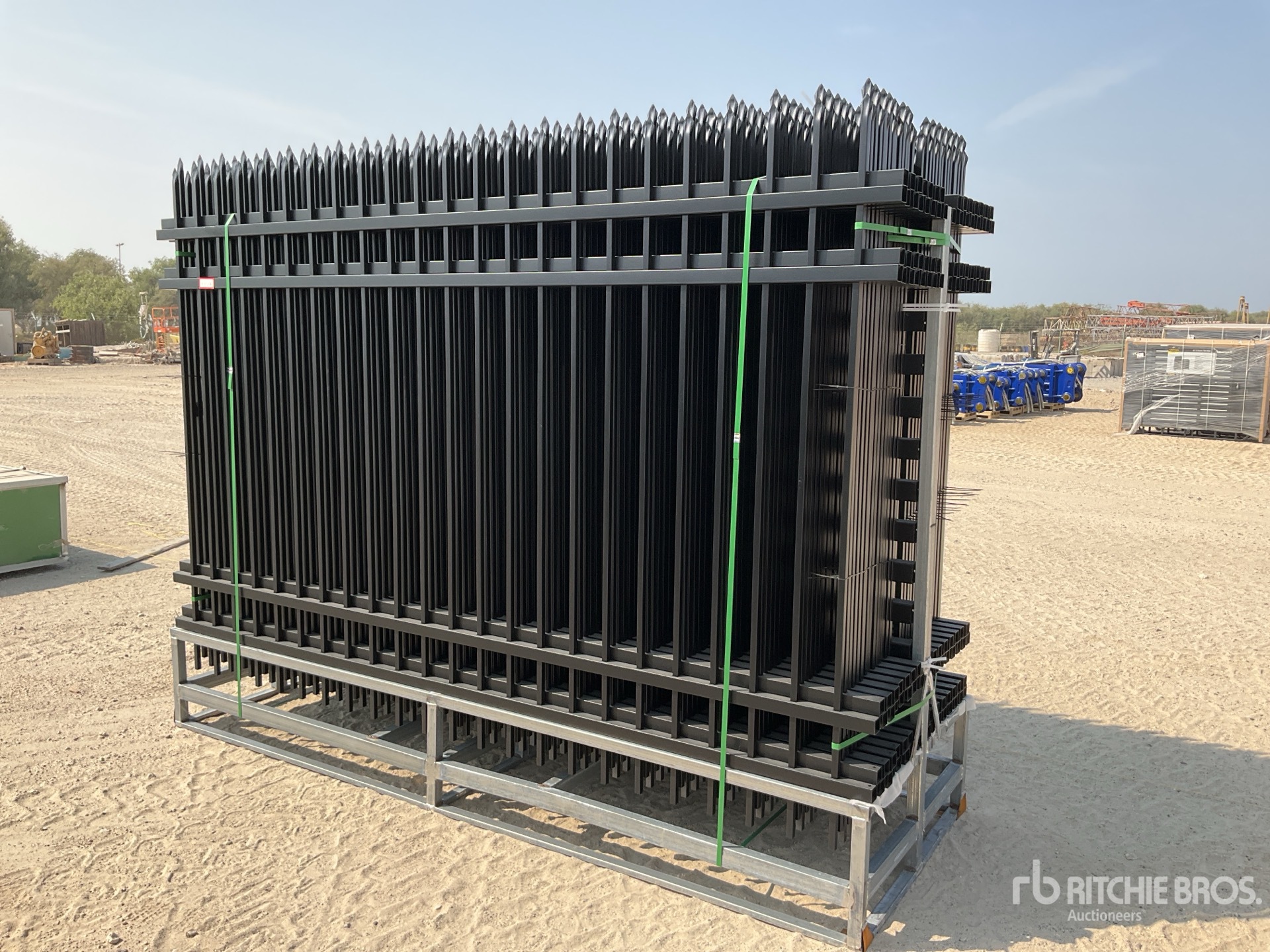 Aspect général with Image, coin arrière droit