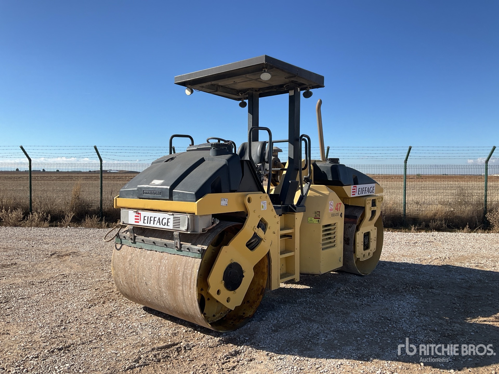 General Appearance with Operation Video