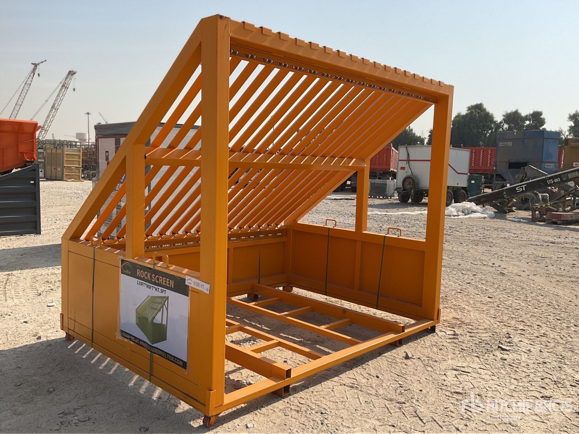 General Appearance with Bild, Ecke vorne rechts