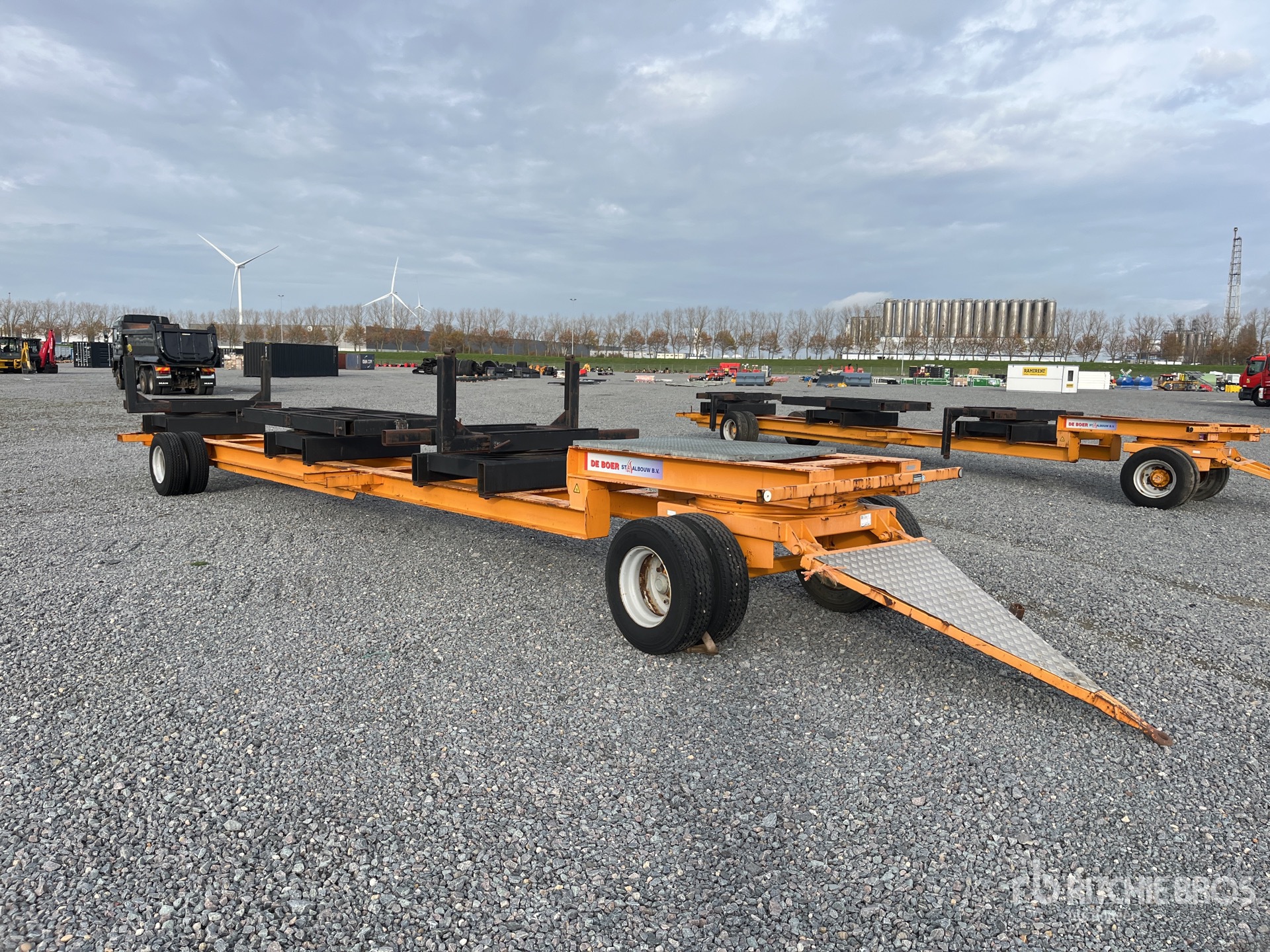 General Appearance with Zdjęcie, prawy górny róg