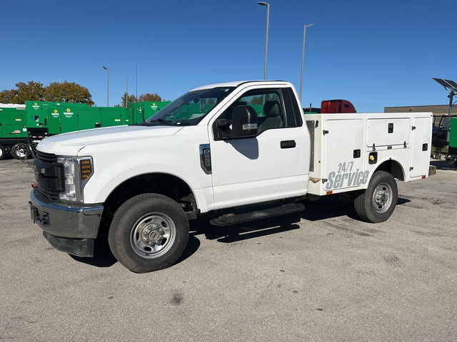 2019 Ford F-250 XL 4x4 Utility Truck 2019 Ford F-250 XL 4x4 Utility Truck