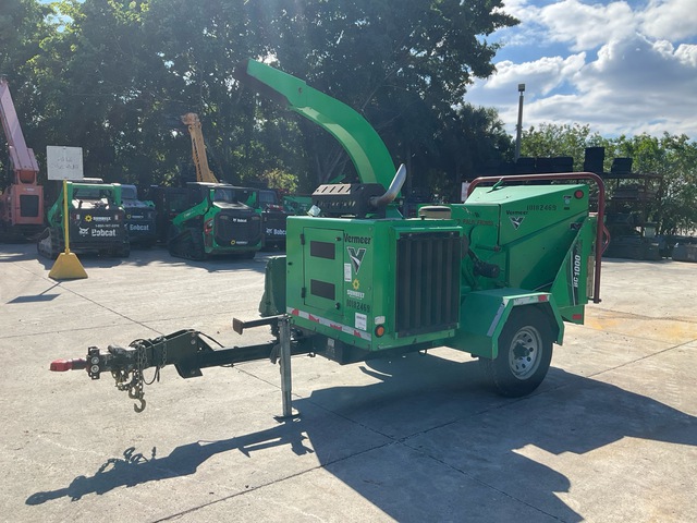 2019 Vermeer BC1000XL Tow-Behind Wood Chipper