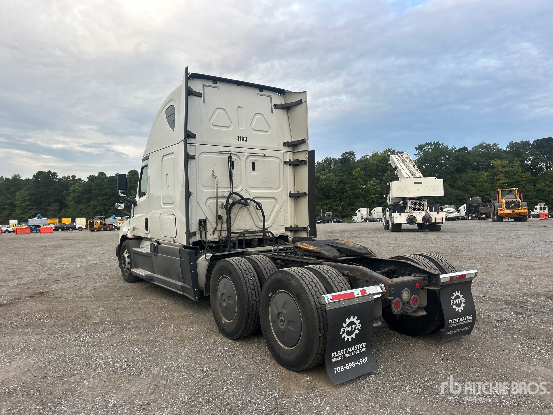 General Appearance with Imagen: esquina trasera izquierda