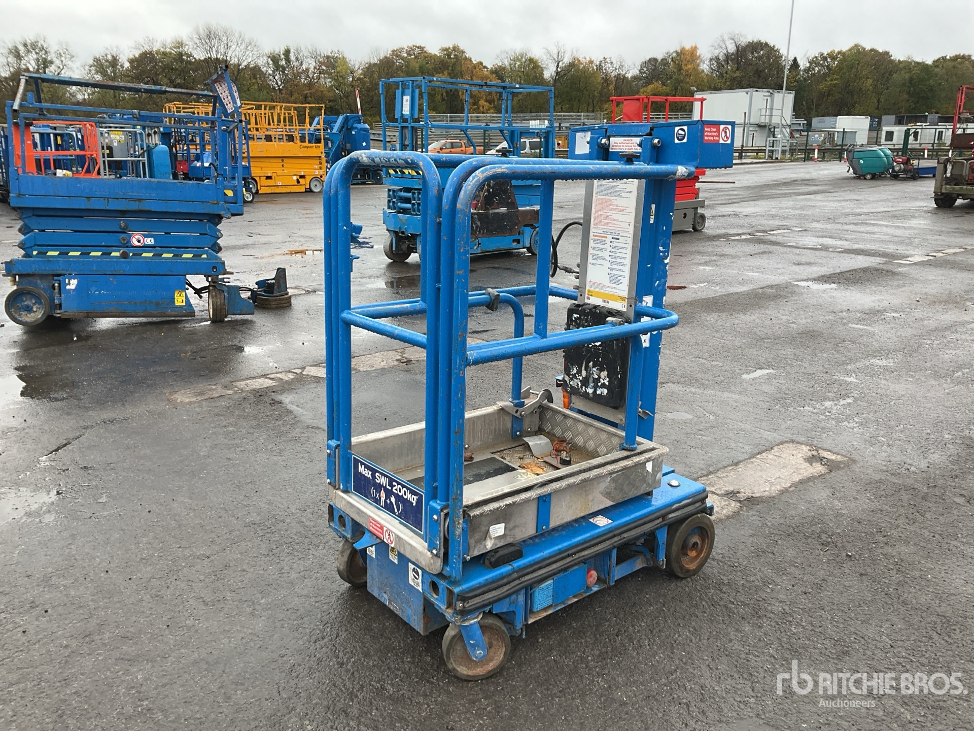 General Appearance with Picture, Left Front Corner