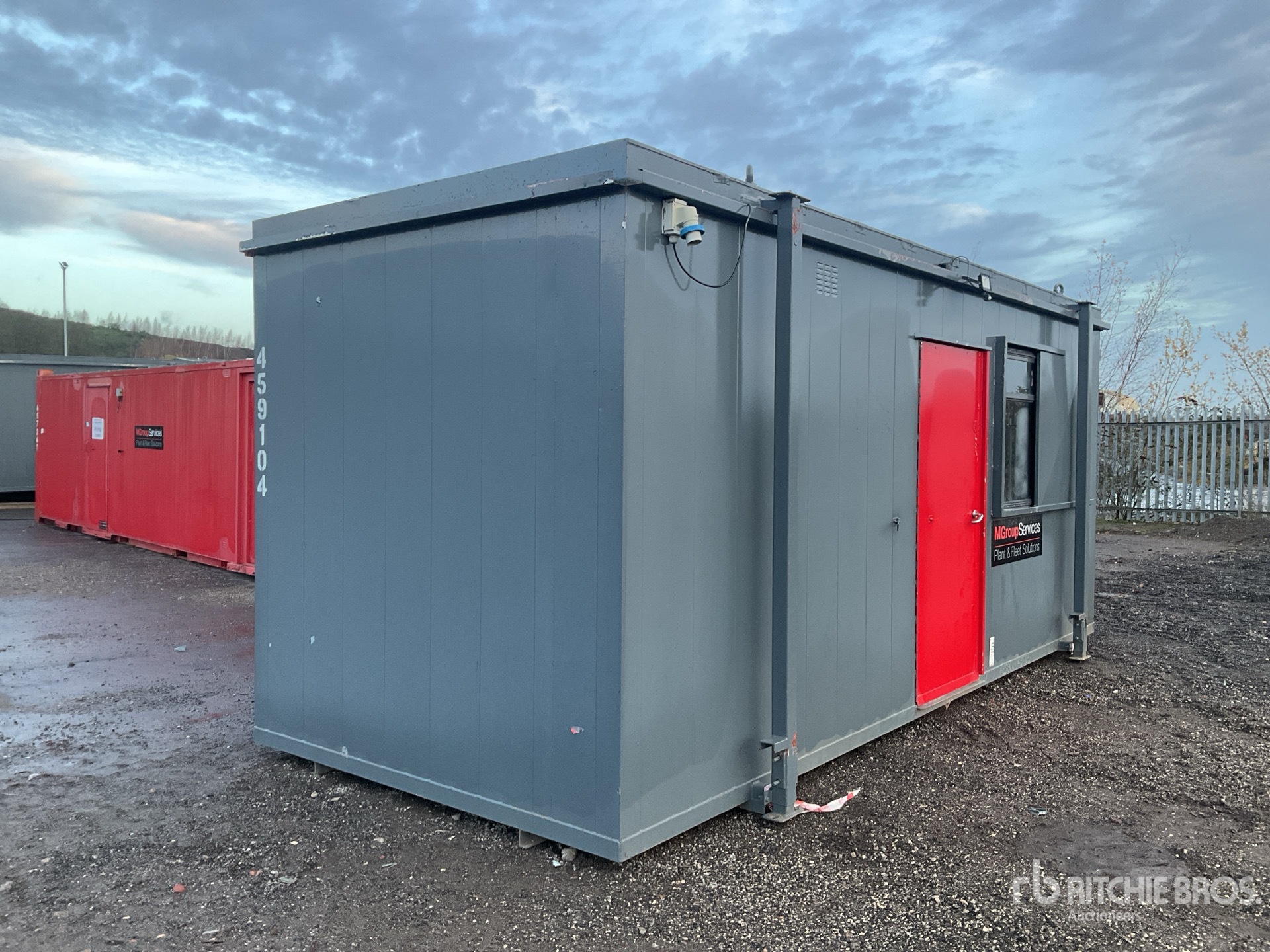 General Appearance with Picture, Right Front Corner