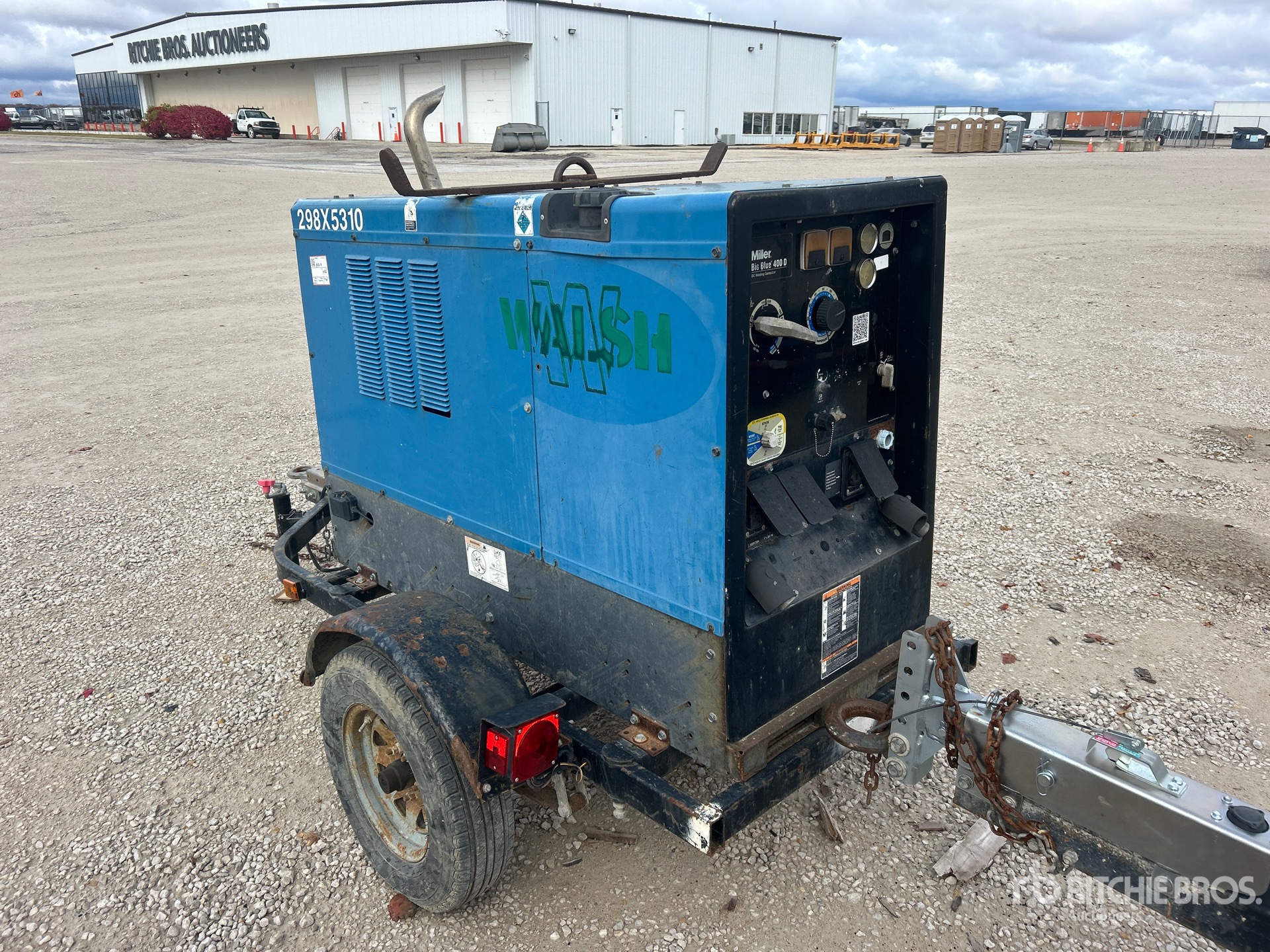 General Appearance with Bild, Ecke hinten links