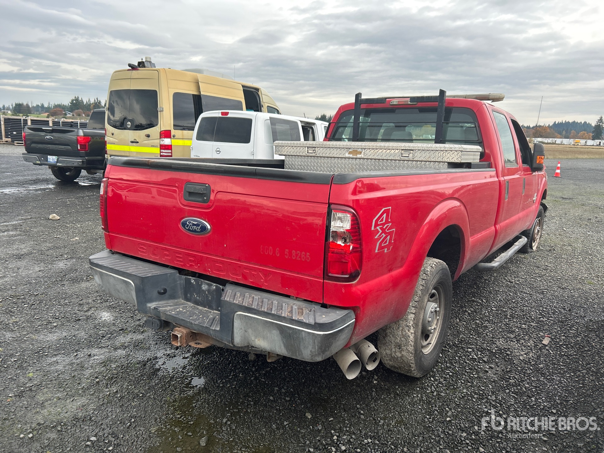 General Appearance with Picture, Right Rear Corner