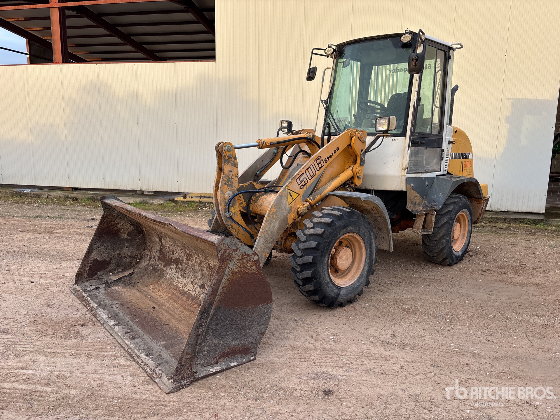 General Appearance with Imagen: esquina delantera izquierda