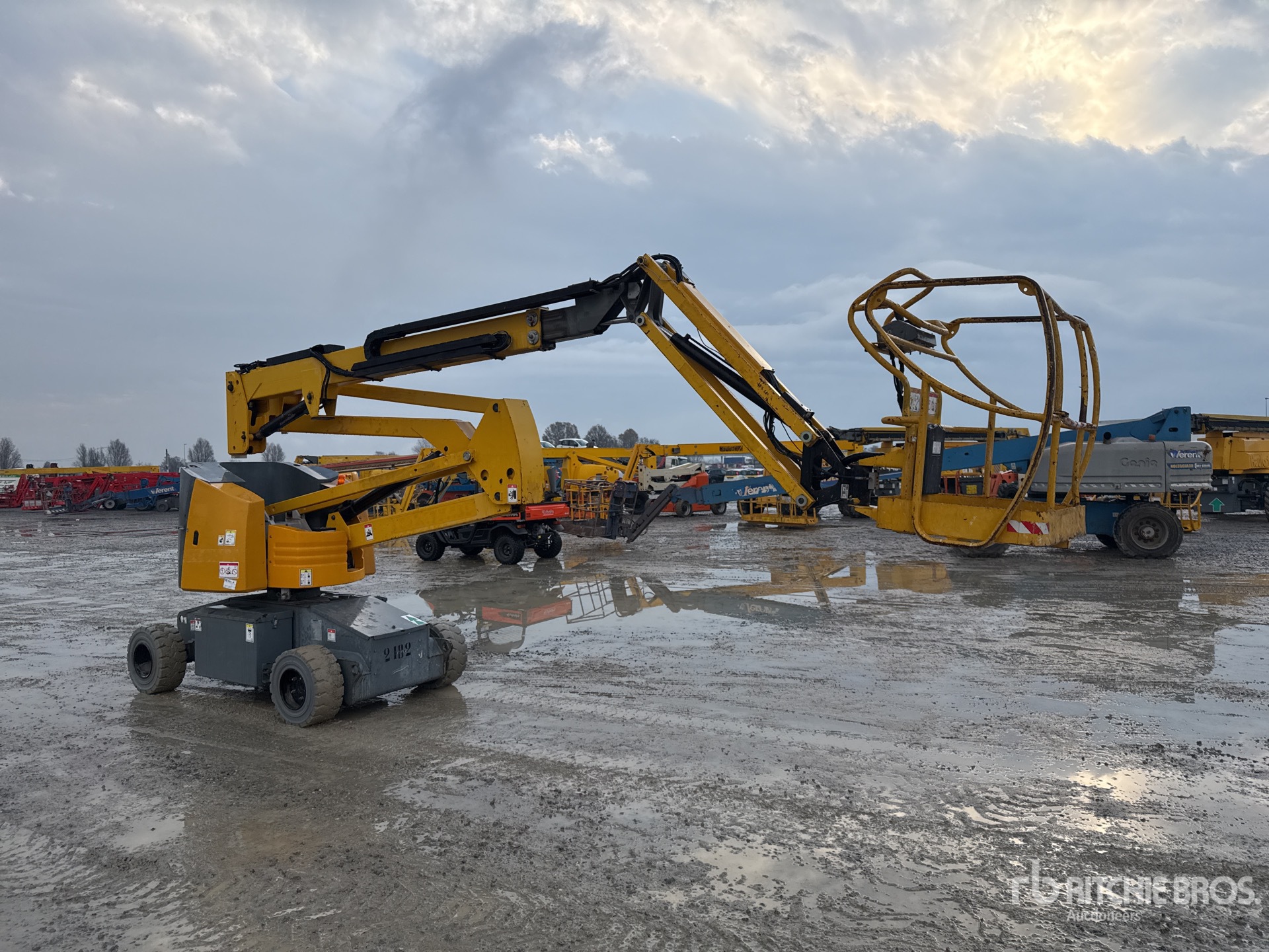 General Appearance with Imagen: esquina delantera derecha