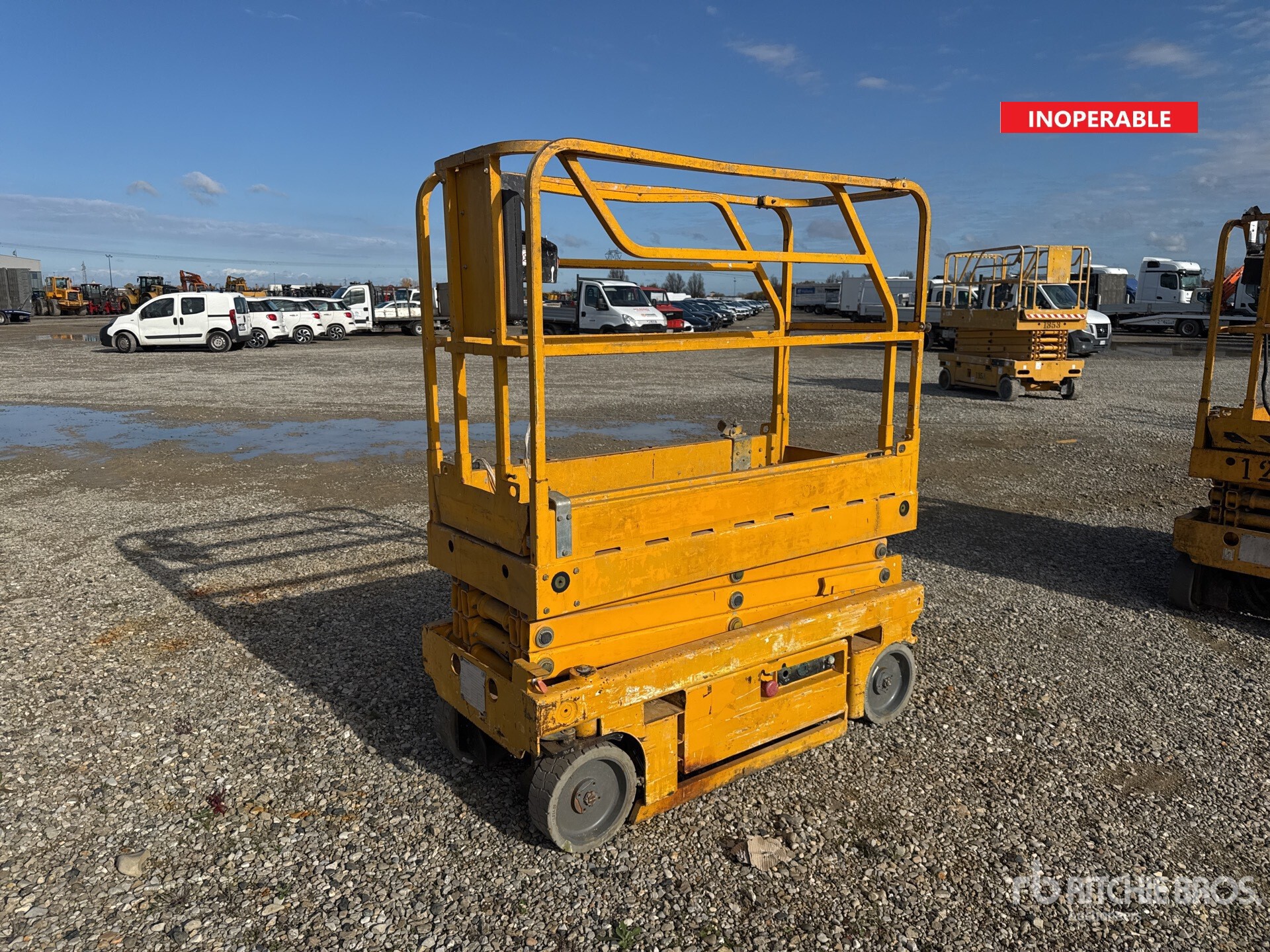 General Appearance with Featured Photo