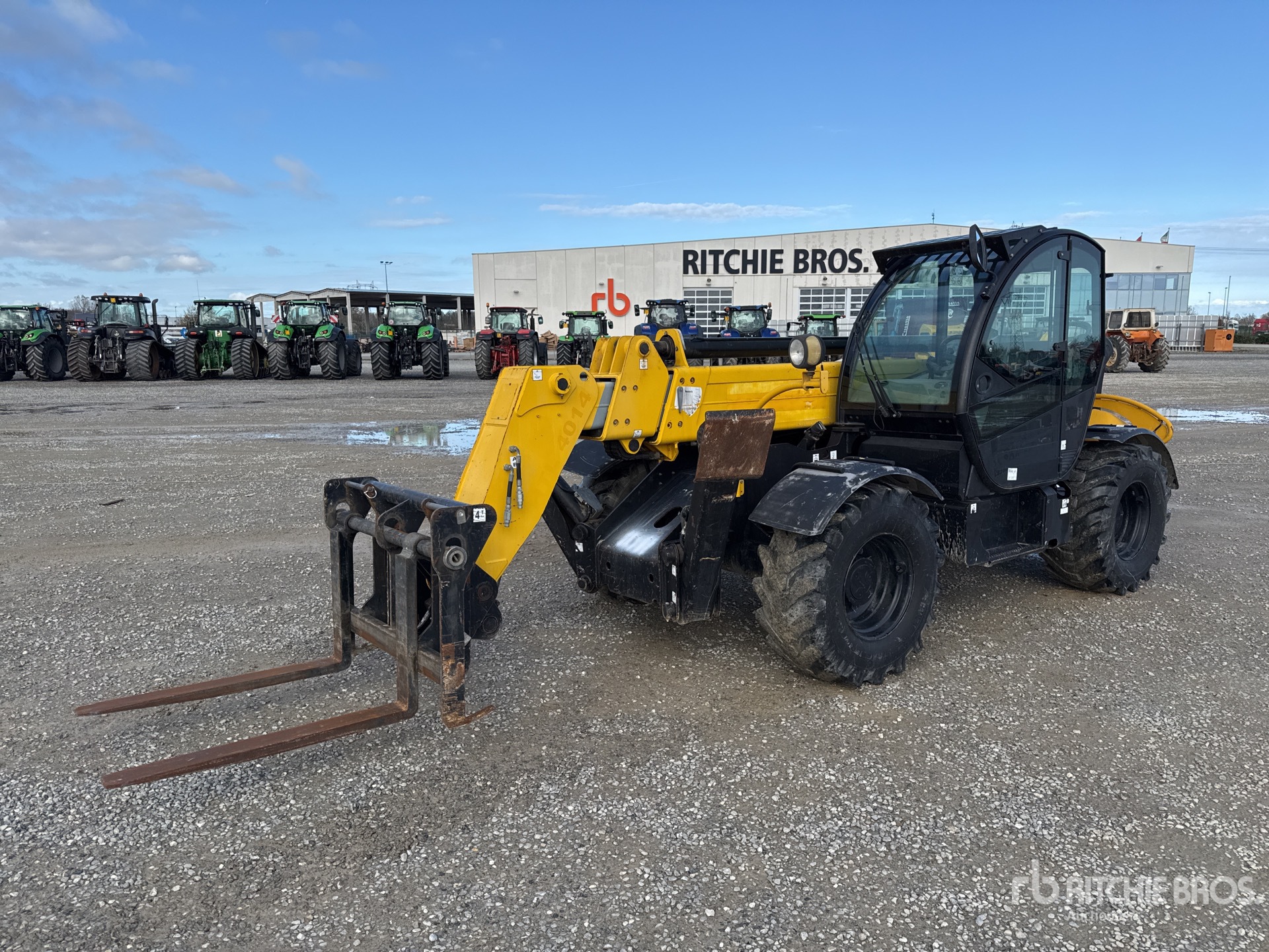 General Appearance with Imagen: esquina delantera izquierda