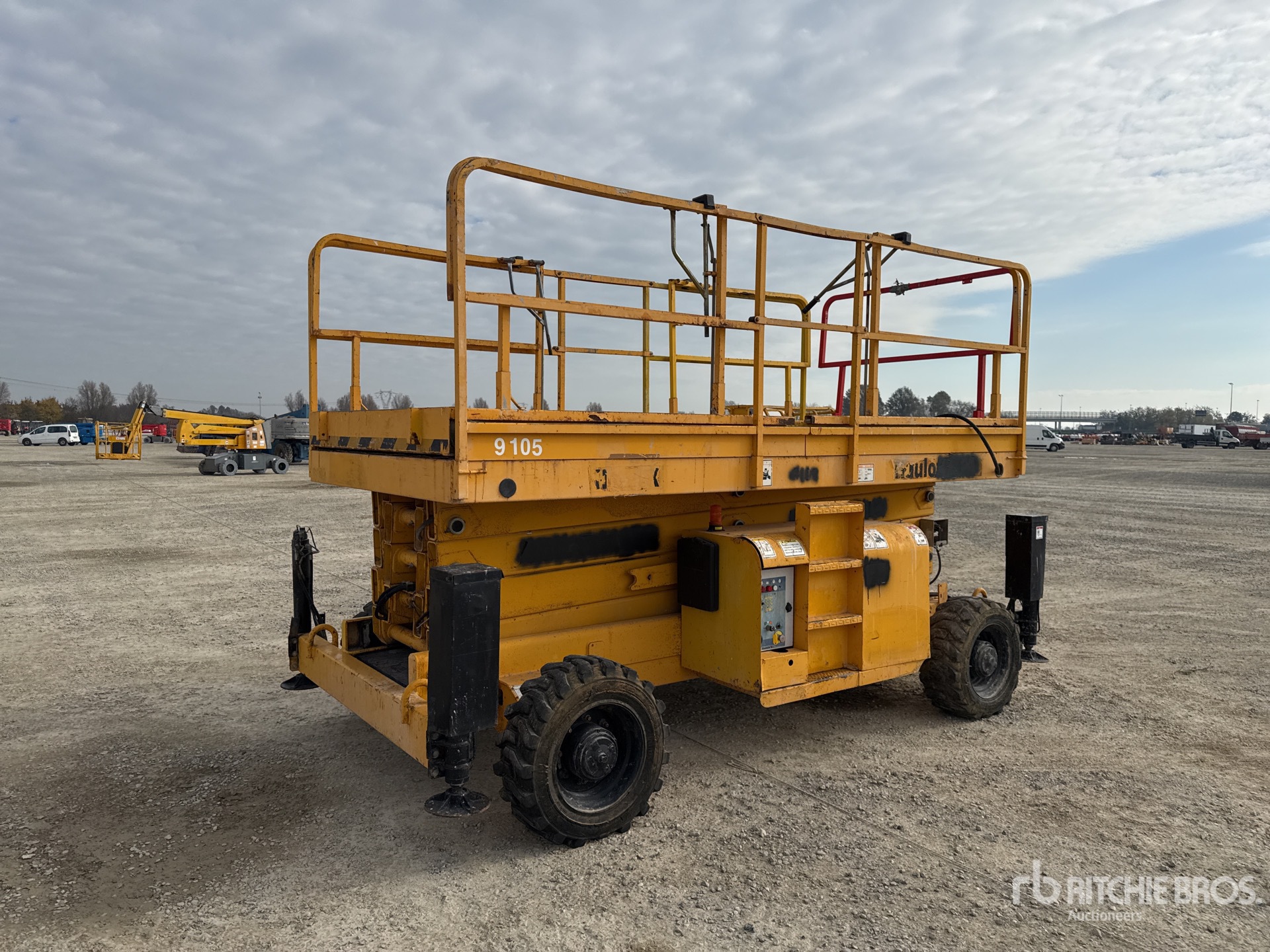 Aspect général with Image, coin arrière droit