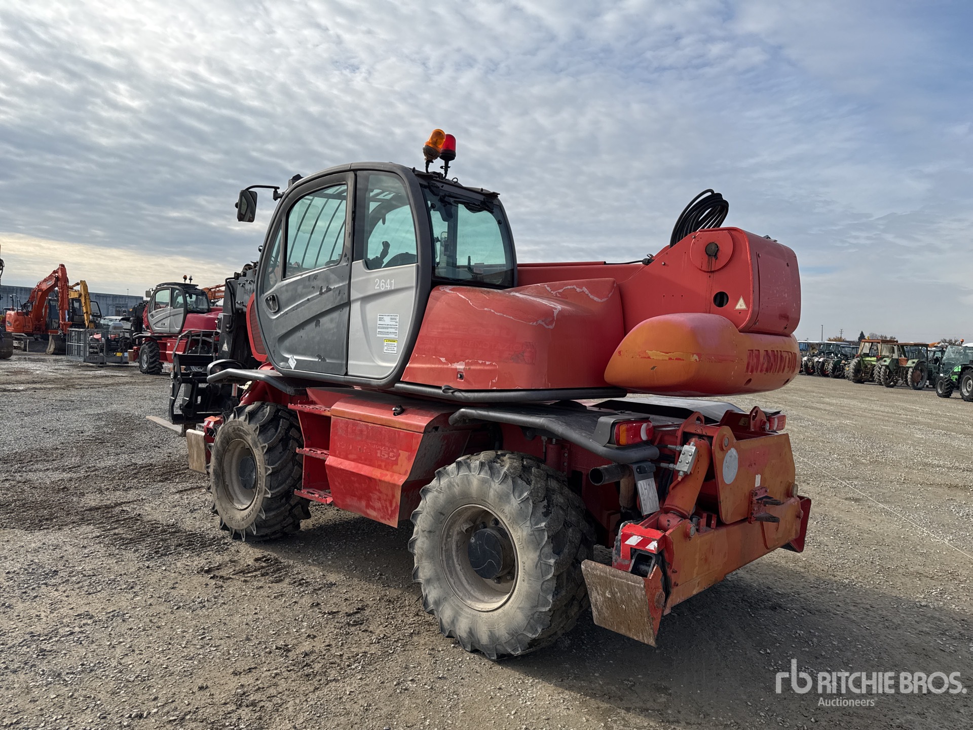 General Appearance with Bild, Ecke hinten links