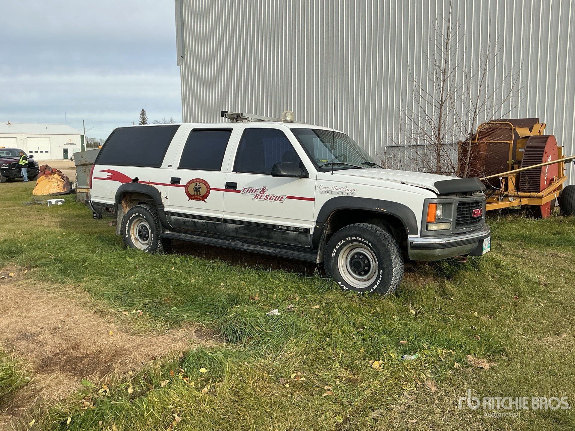 General Appearance with Bild, Ecke vorne rechts