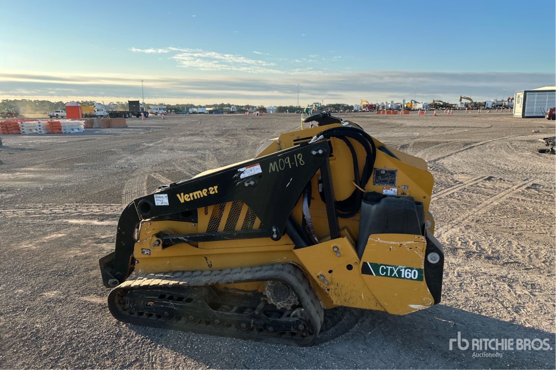 General Appearance with Imagen: esquina trasera izquierda