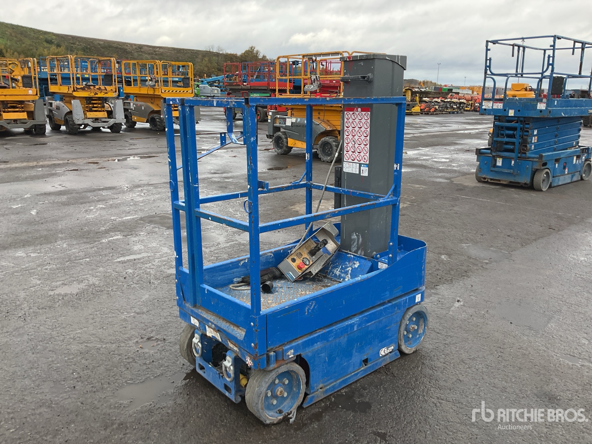 General Appearance with Picture, Left Front Corner