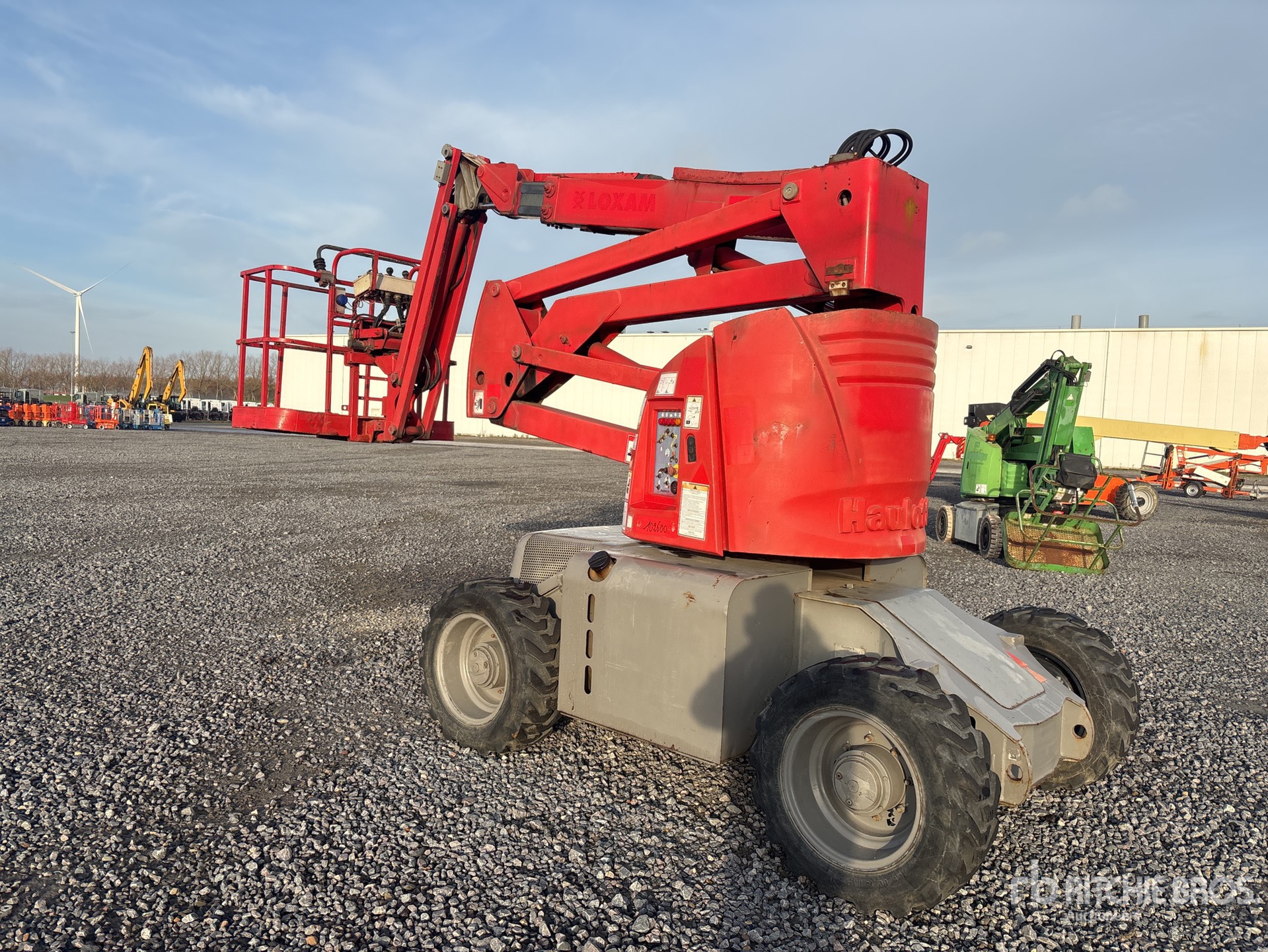 General Appearance with Picture, Right Front Corner