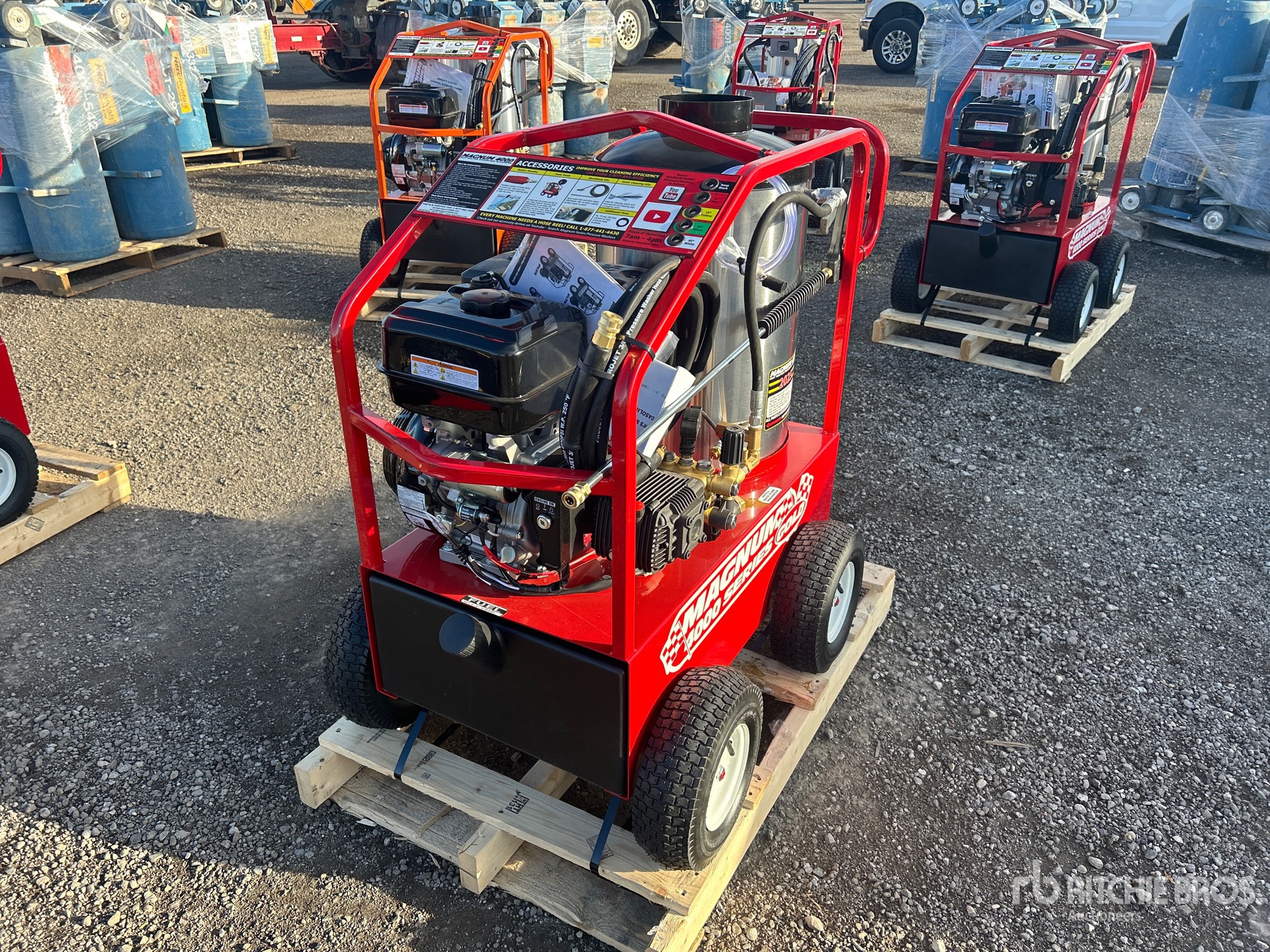 General Appearance with Foto, angolo anteriore sinistro