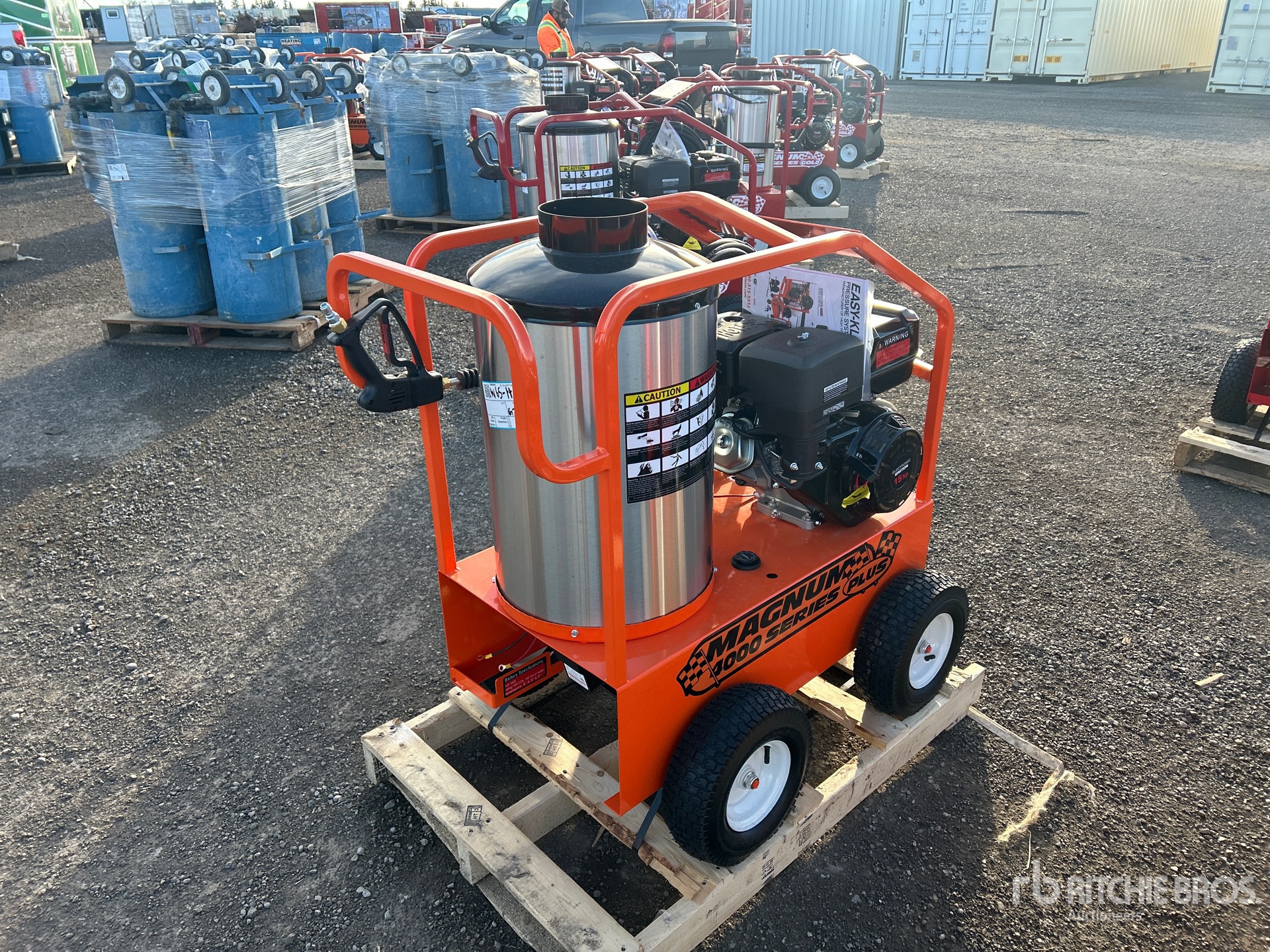 General Appearance with Foto, angolo anteriore sinistro