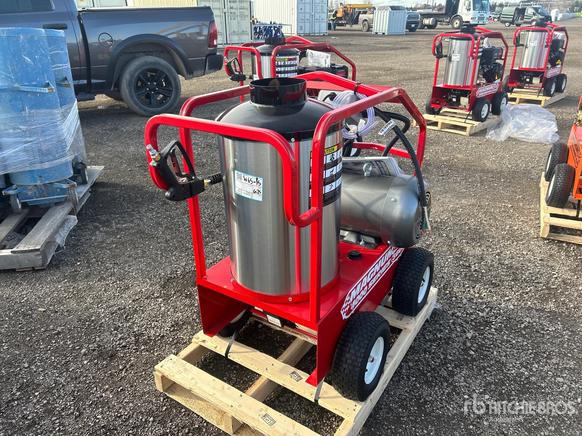 General Appearance with Foto, angolo anteriore sinistro