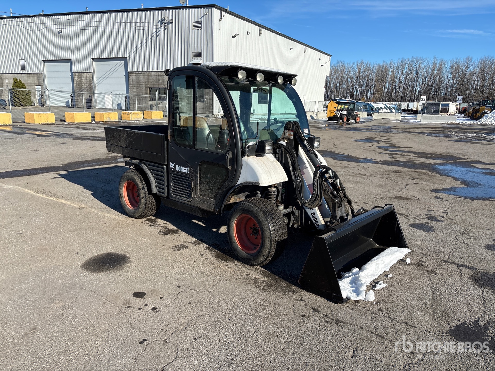 General Appearance with Picture, Right Front Corner