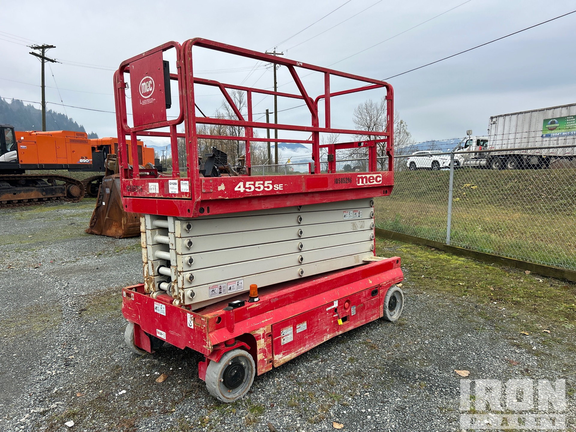 General Appearance with Picture, Left Front Corner