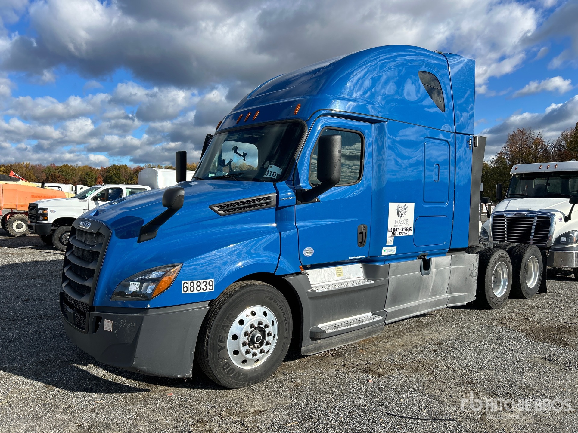 General Appearance with Picture, Left Front Corner