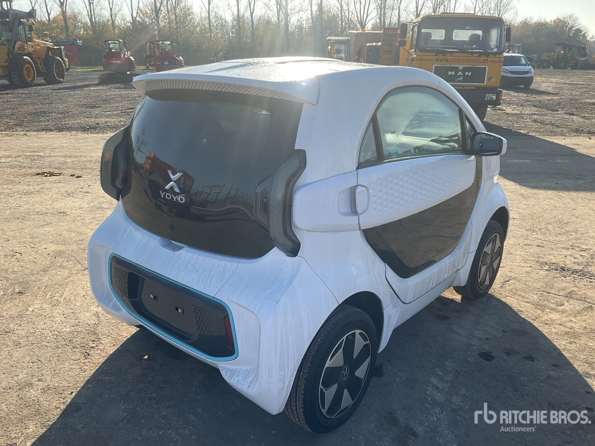 General Appearance with Picture, Right Rear Corner