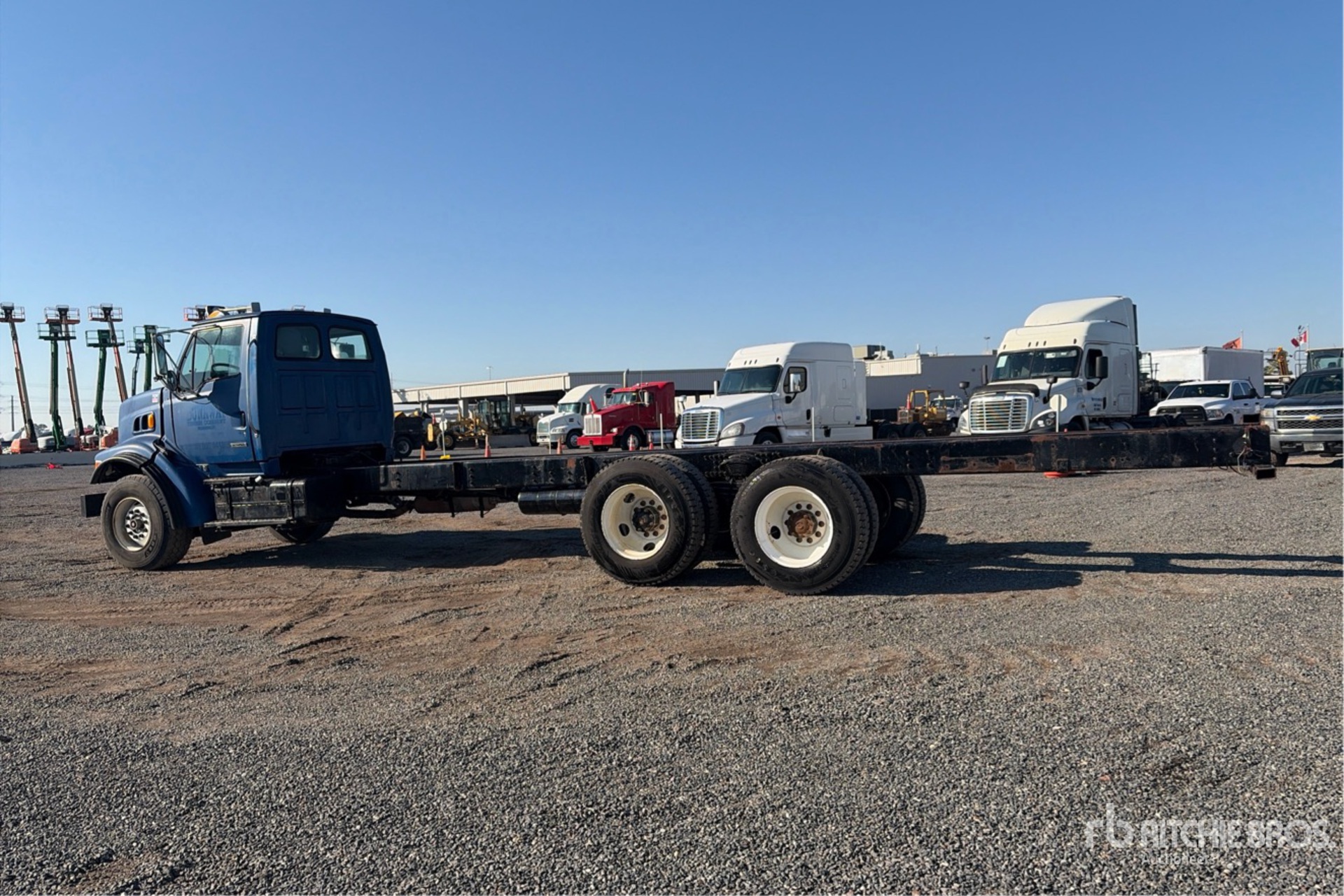 General Appearance with Imagen: esquina trasera izquierda