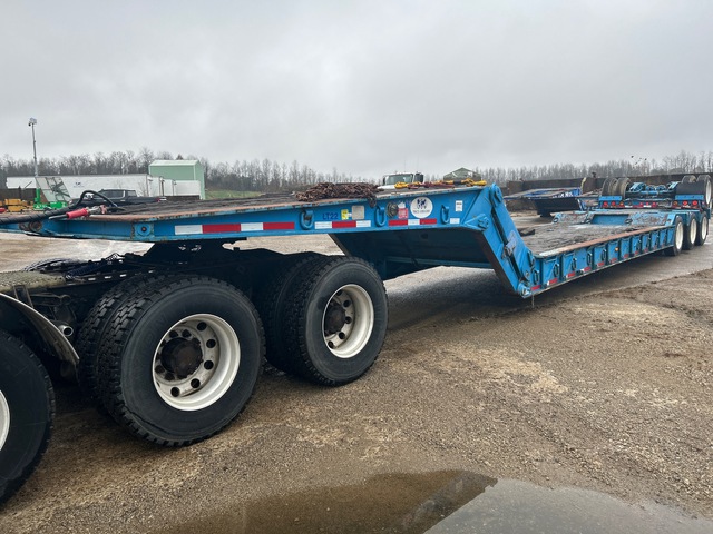 2002 Load King 503/4DFM Quad/A Folding Neck Trailer